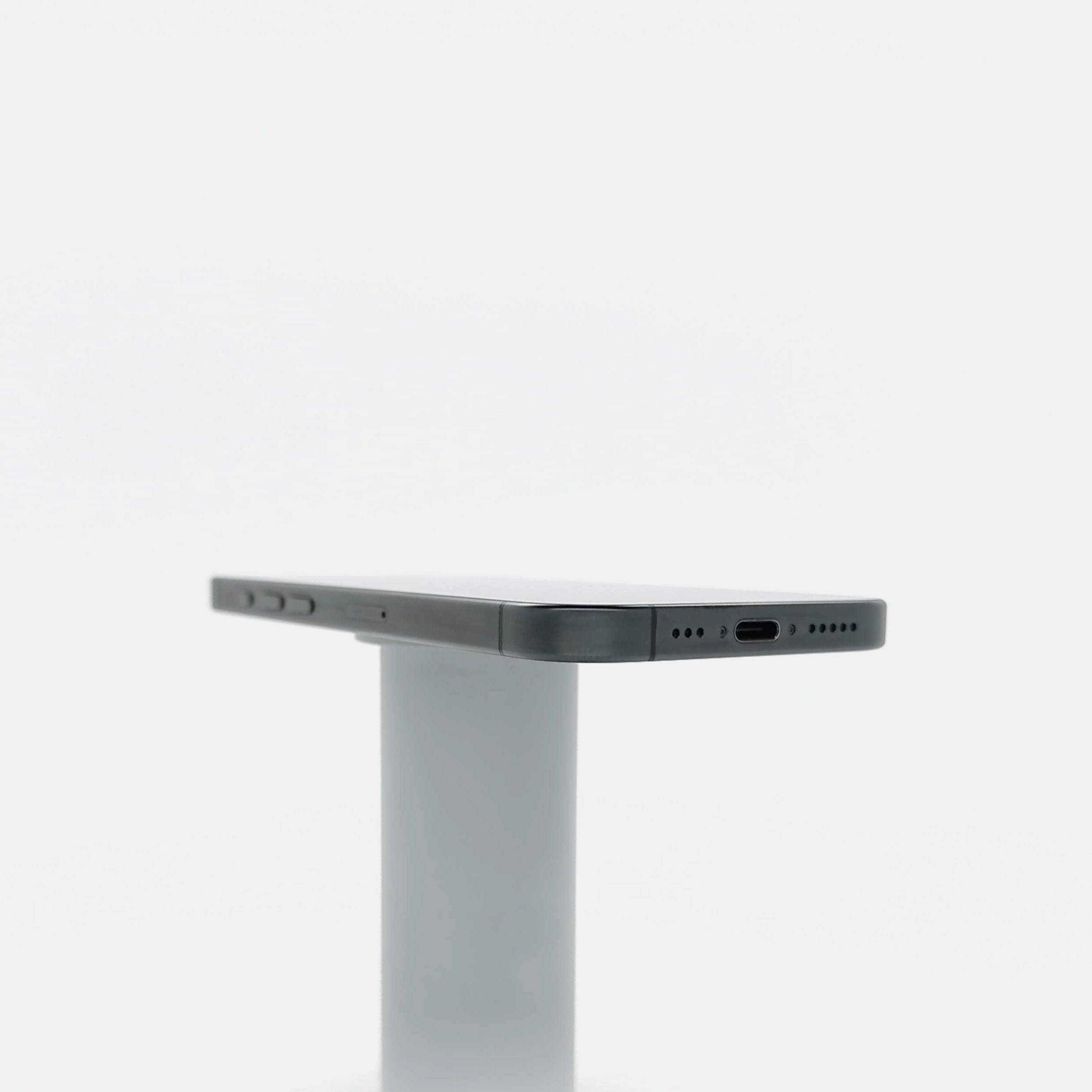 95新 Apple iPhone 15 Pro 128G 黑色鈦金屬 中國大陸版