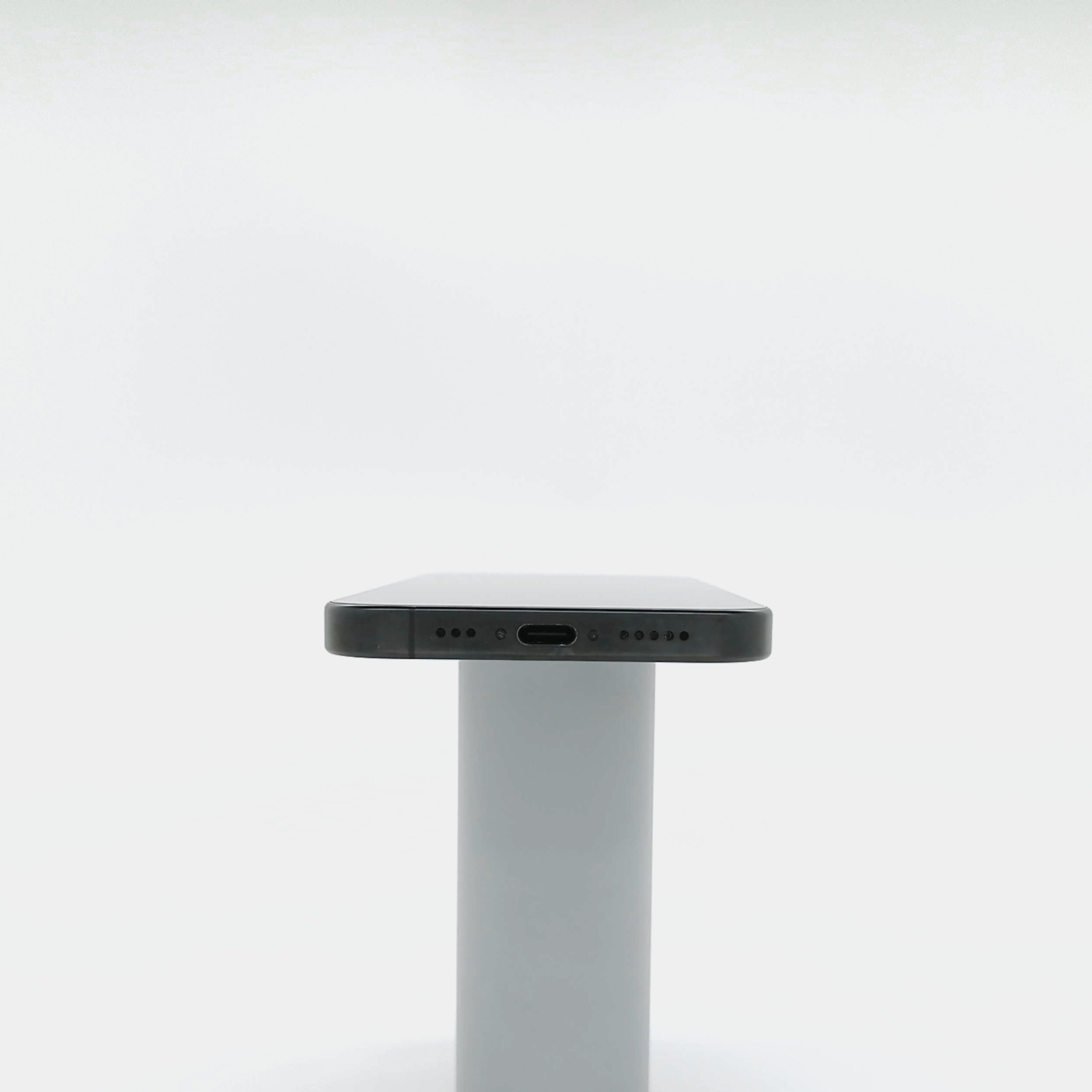 95新 Apple iPhone 16 Pro 128G 黑色鈦金屬 中國大陸版