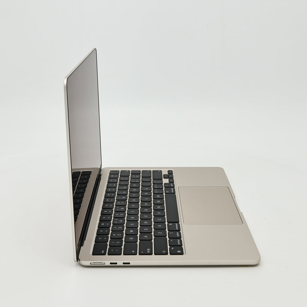 95新 Apple MacBook Air 22年 13寸 M2（8+10核） 8G RAM 512G SSD 星光色