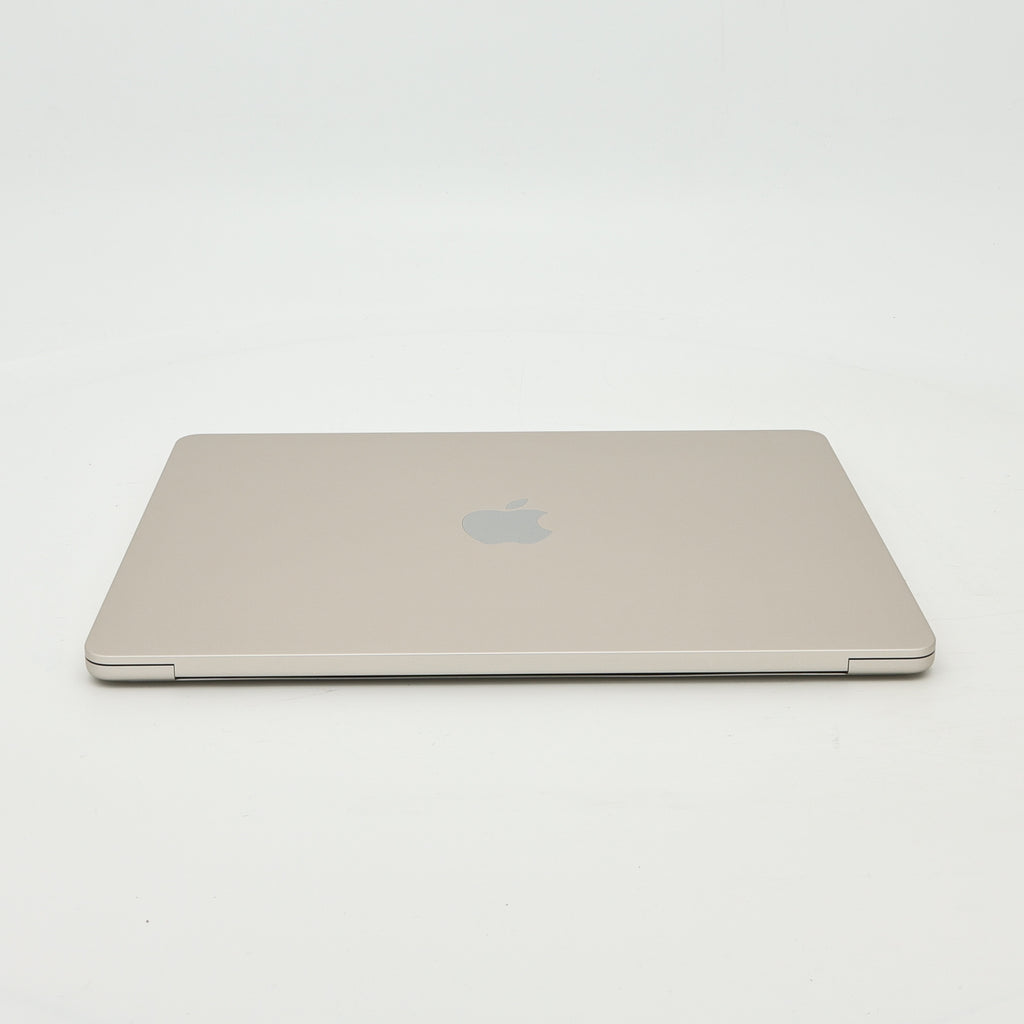 95新 Apple MacBook Air 22年 13寸 M2（8+10核） 8G RAM 512G SSD 星光色