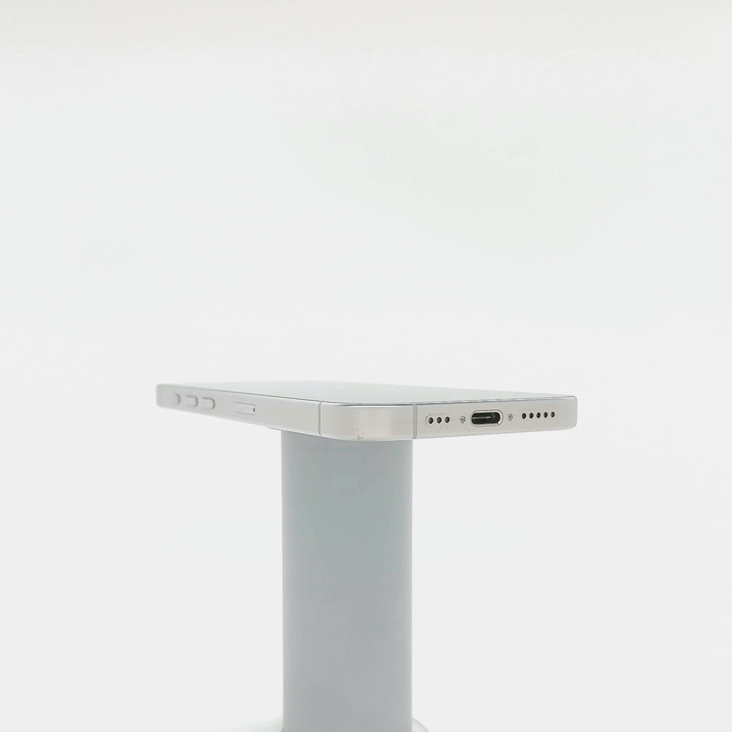 95新 Apple iPhone 15 Pro 128G 白色鈦金屬 中國大陸版