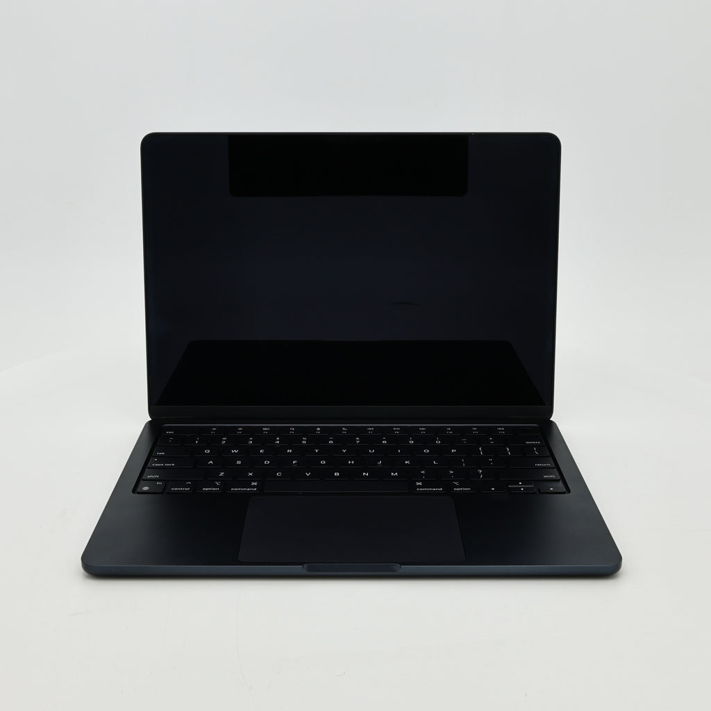 95新 Apple MacBook Air 22年 13寸 M2（8+8核） 8G RAM 512G SSD 午夜色