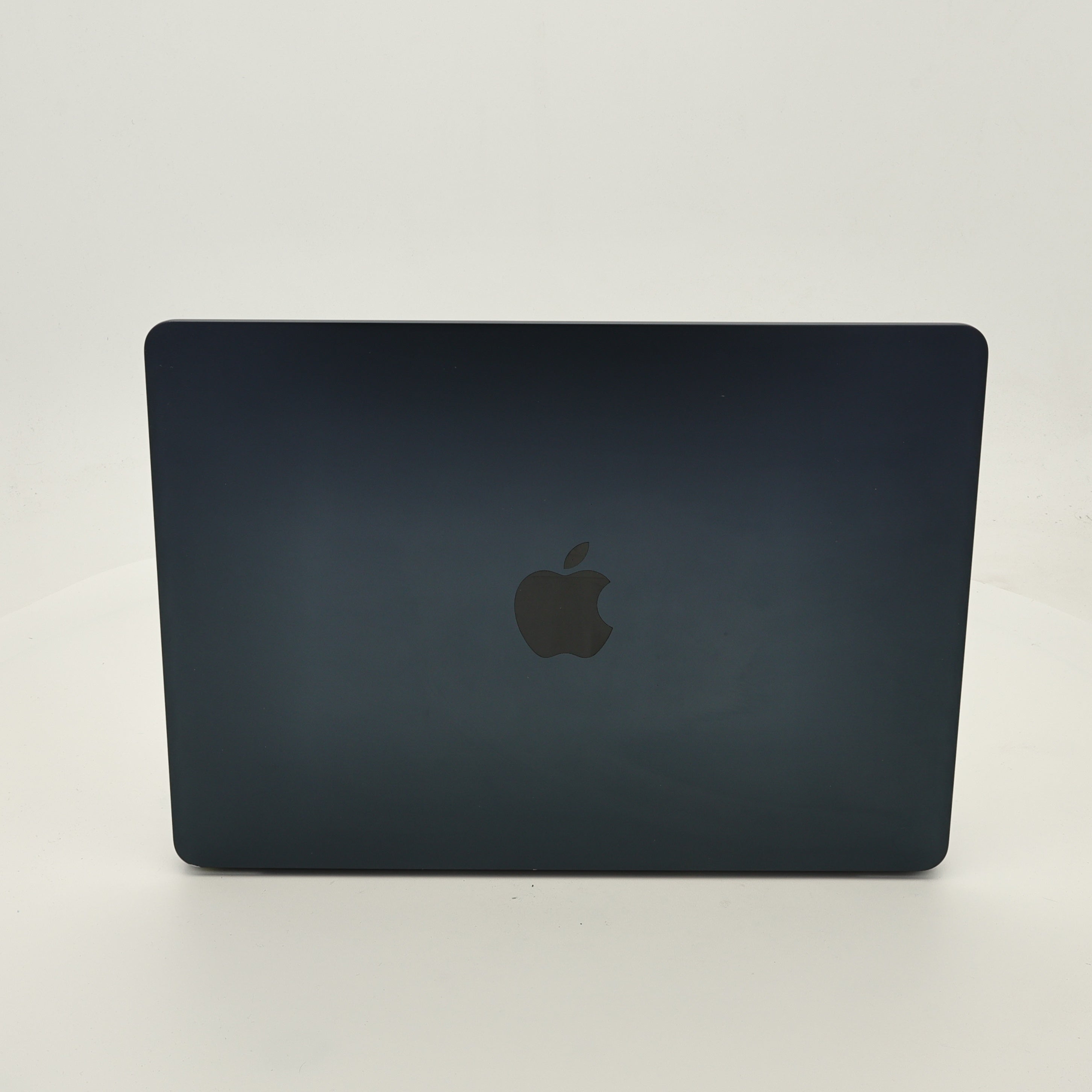 95新 Apple MacBook Air 24年 13寸 M3（8+8核） 8G RAM 256G SSD 午夜色