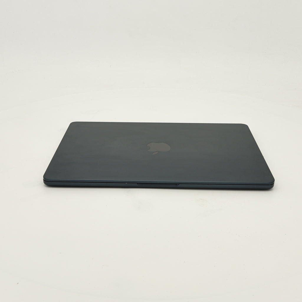 95新 Apple MacBook Air 24年 13寸 M3（8+8核） 8G RAM 256G SSD 午夜色