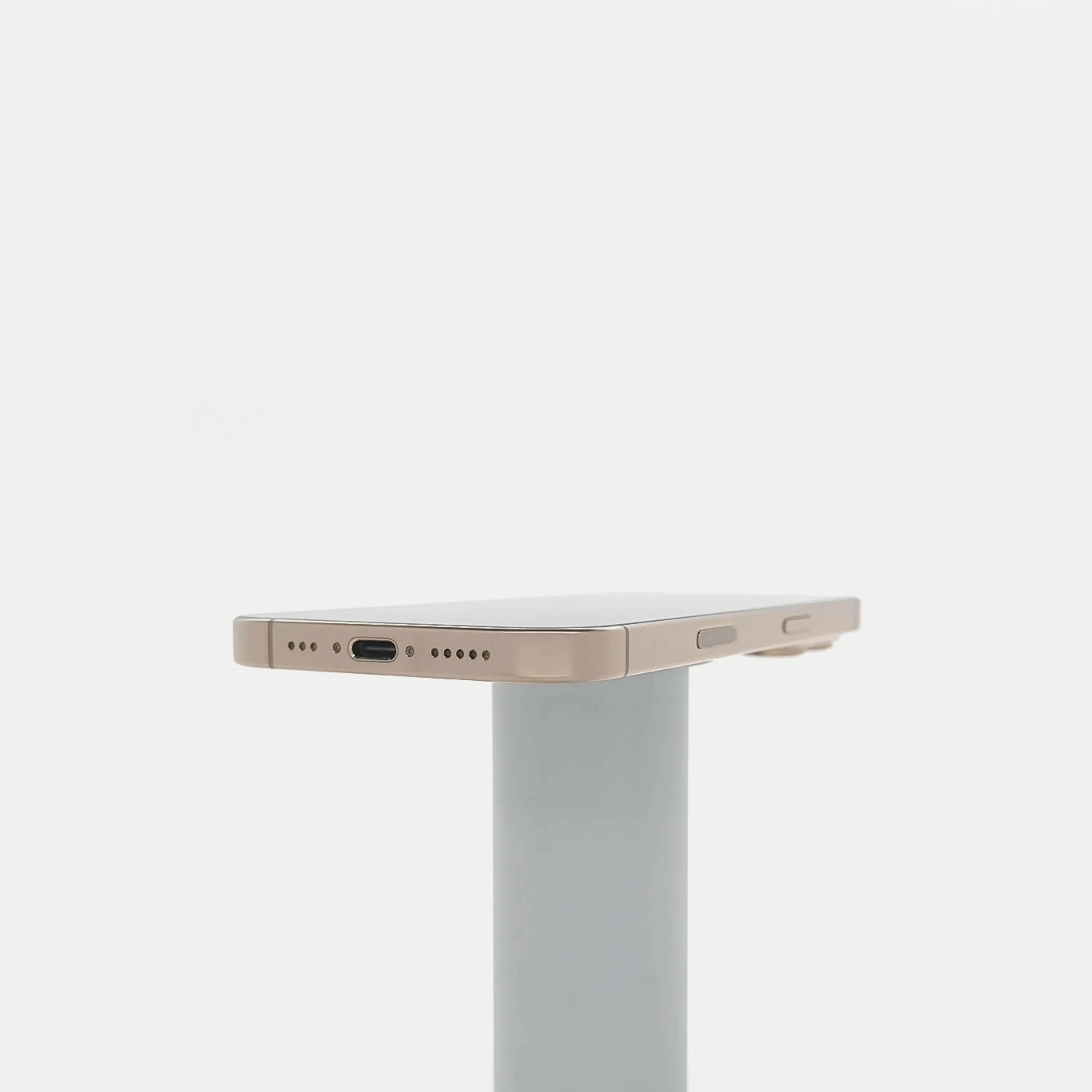 95新 Apple iPhone 16 Pro 128G 沙漠色鈦金屬 中國大陸版