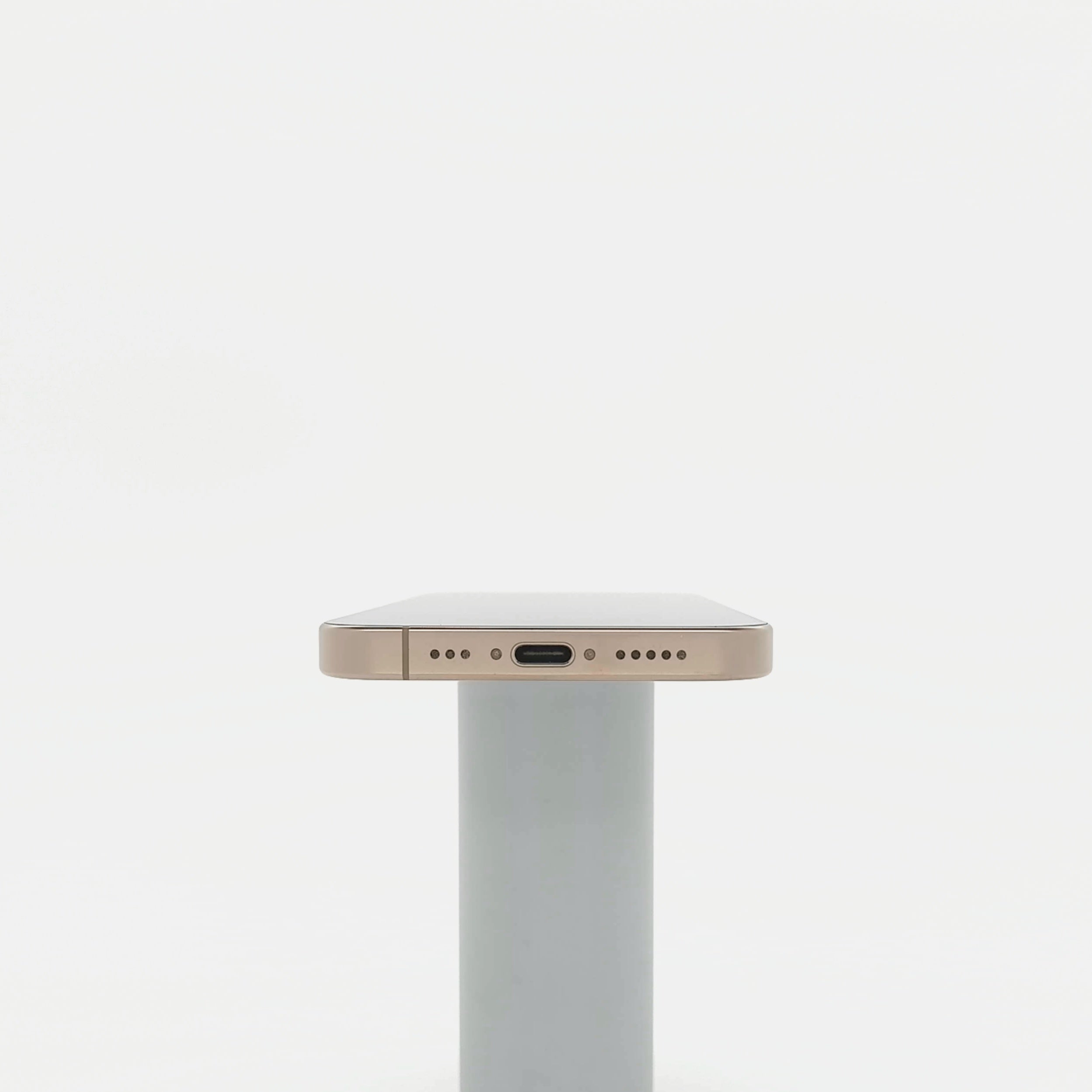 95新 Apple iPhone 16 Pro 128G 沙漠色鈦金屬 中國大陸版