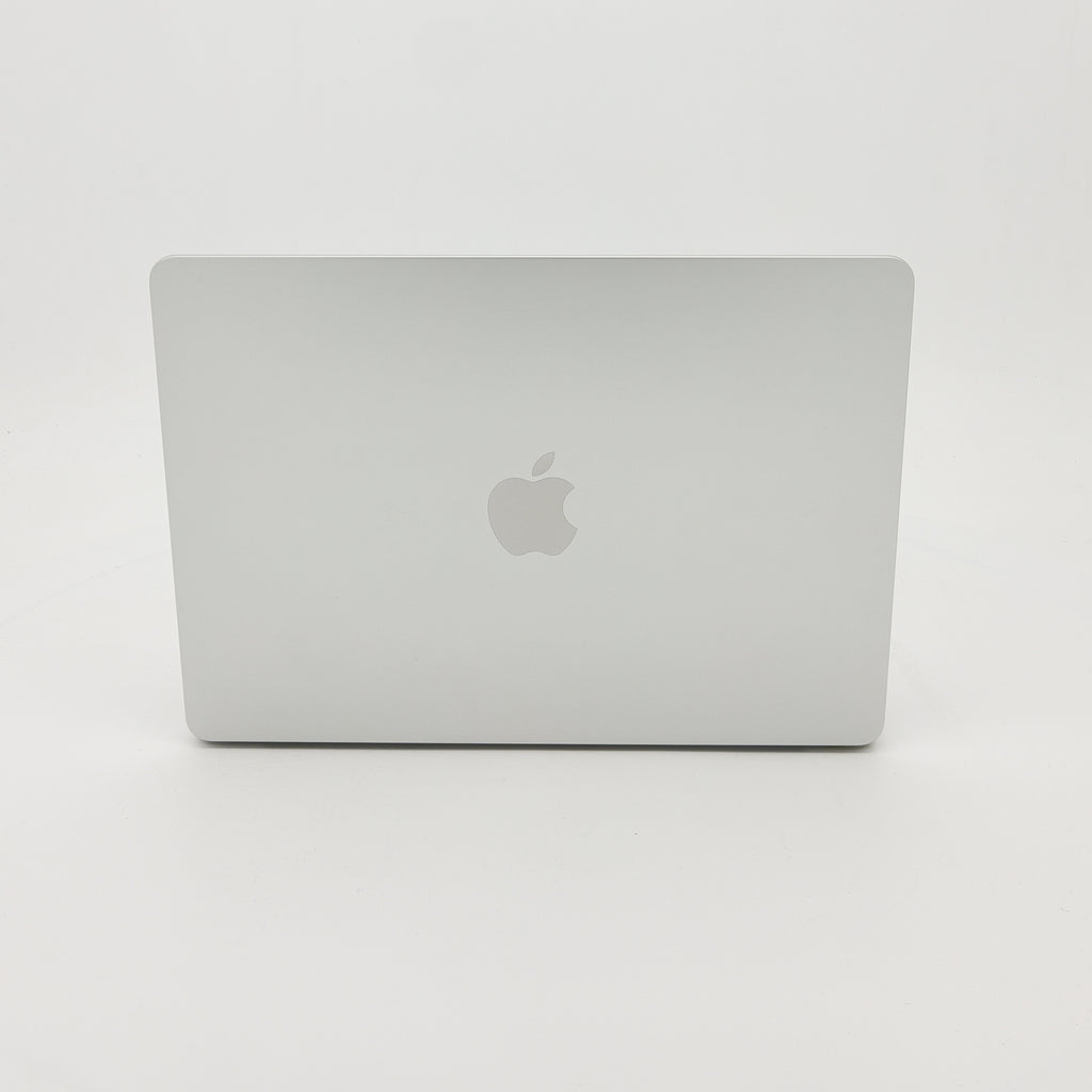 95新 Apple MacBook Air 22年 13寸 M2（8+10核） 8G RAM 512G SSD 銀色