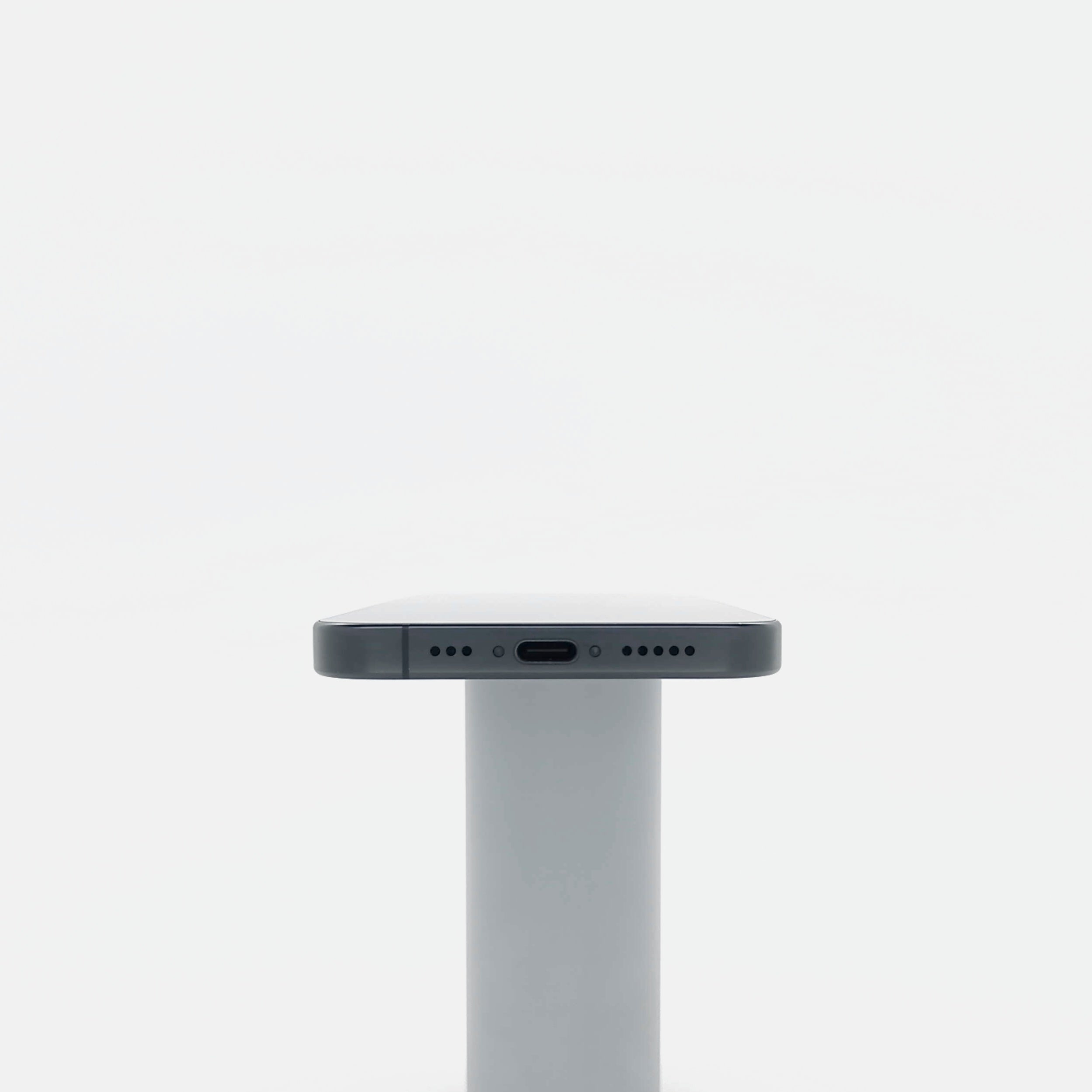 95新 Apple iPhone 16 Pro 128G 黑色鈦金屬 中國大陸版