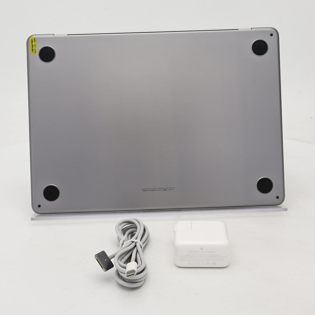 95新 Apple MacBook Air 24年 13寸 M3（8+8核） 8G RAM 256G SSD 深空灰色
