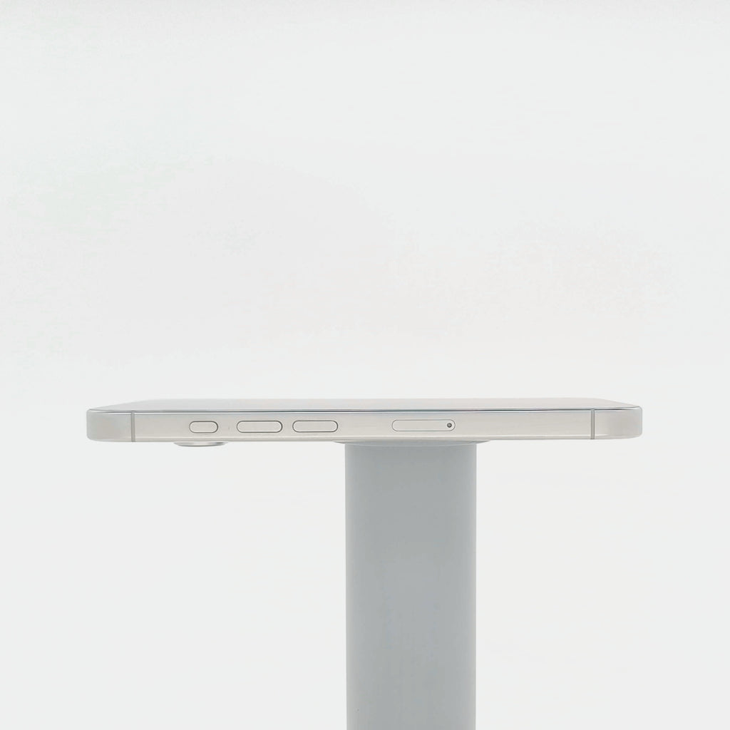95新 Apple iPhone 16 Pro 128G 白色鈦金屬 中國大陸版