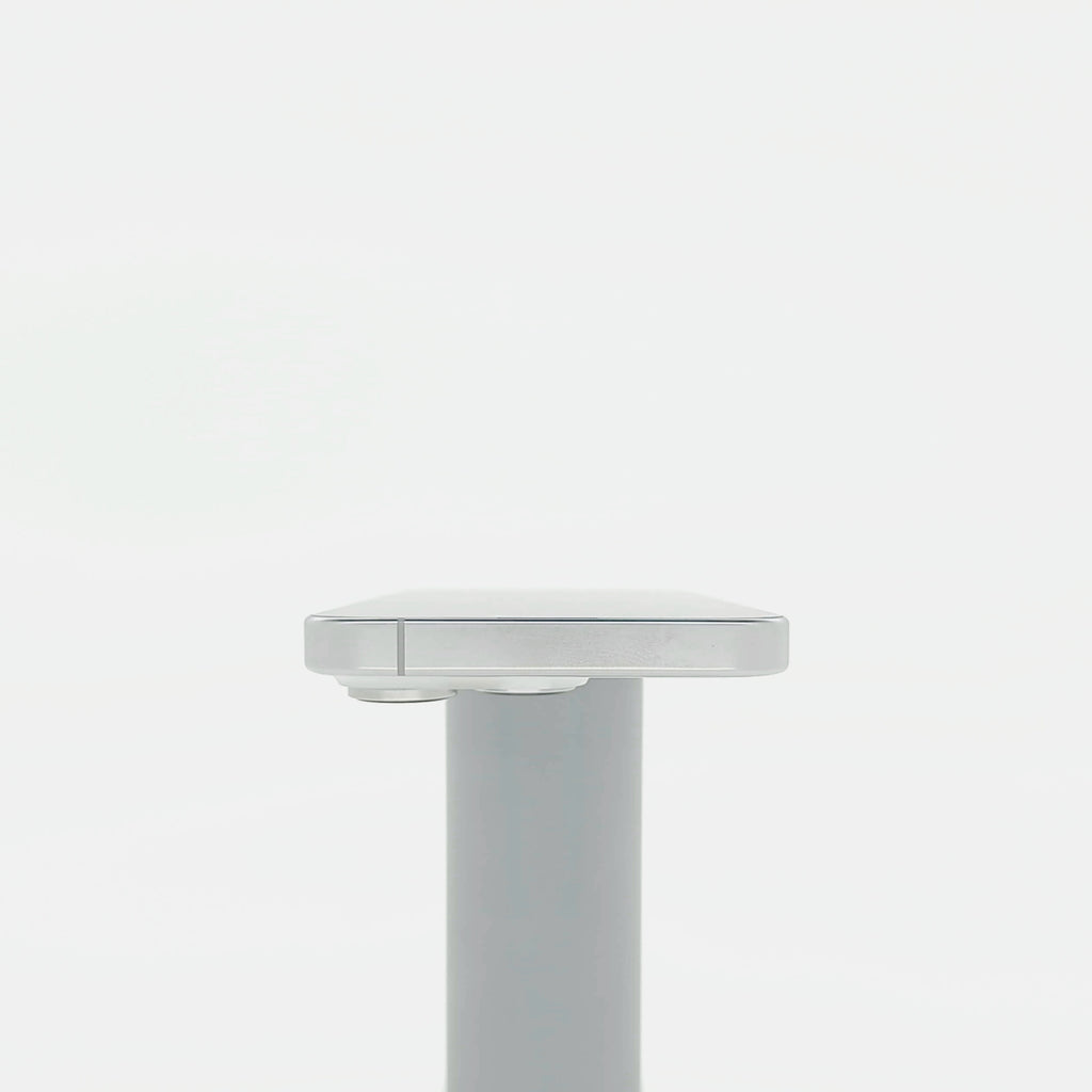 95新 Apple iPhone 16 Pro 128G 白色鈦金屬 中國大陸版