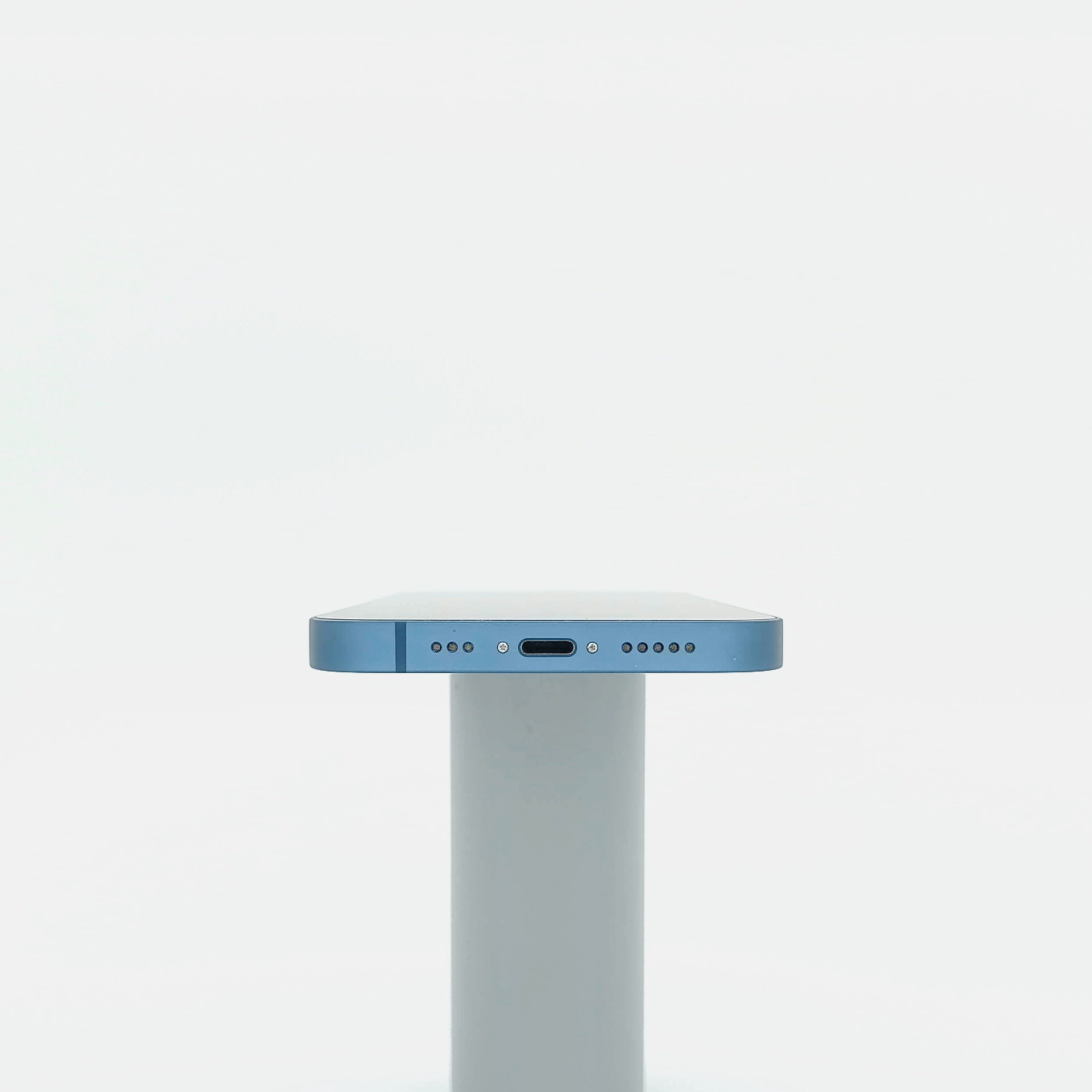 95新 Apple iPhone 13 128G 藍色 中國大陸版