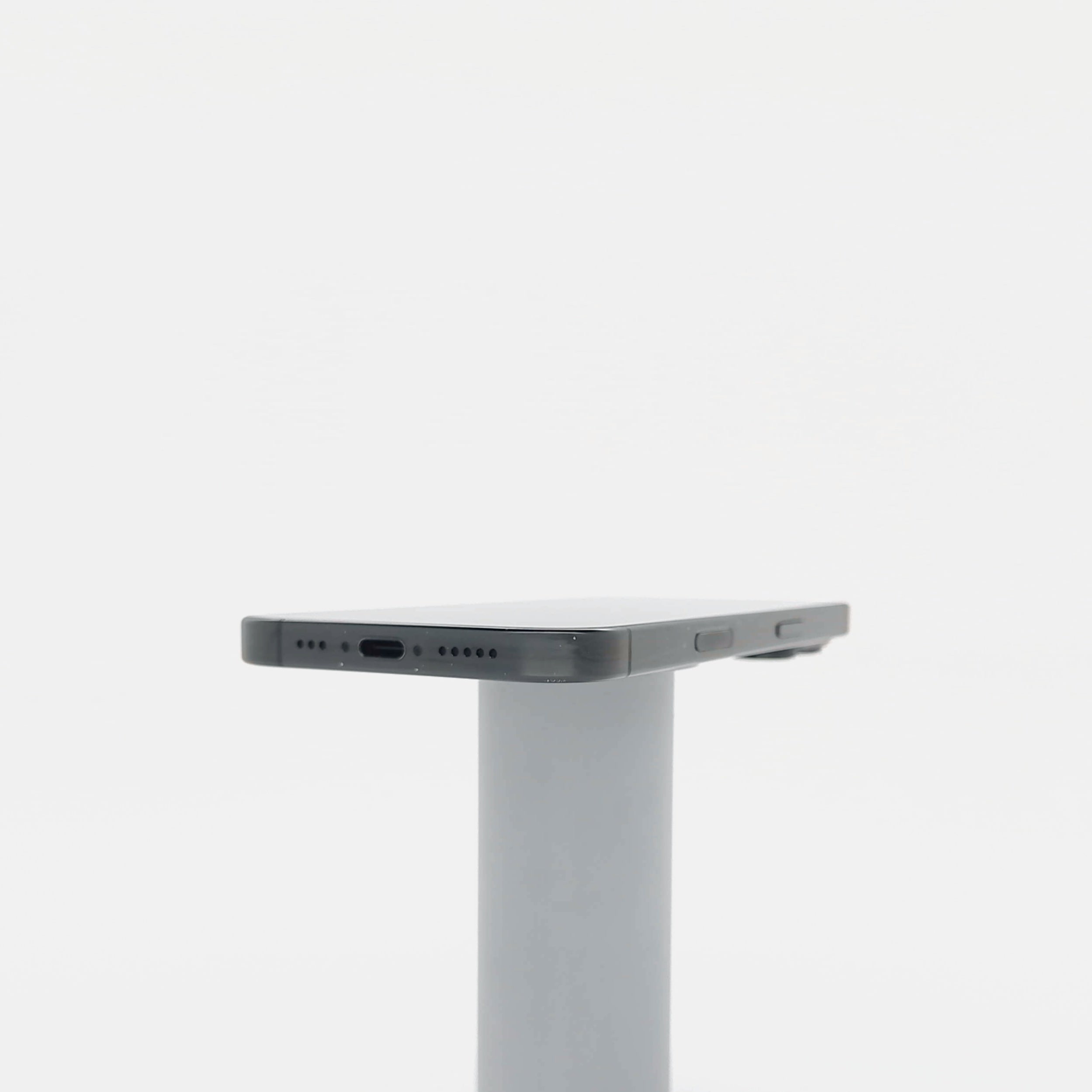 95新 Apple iPhone 16 Pro 128G 黑色鈦金屬 中國大陸版