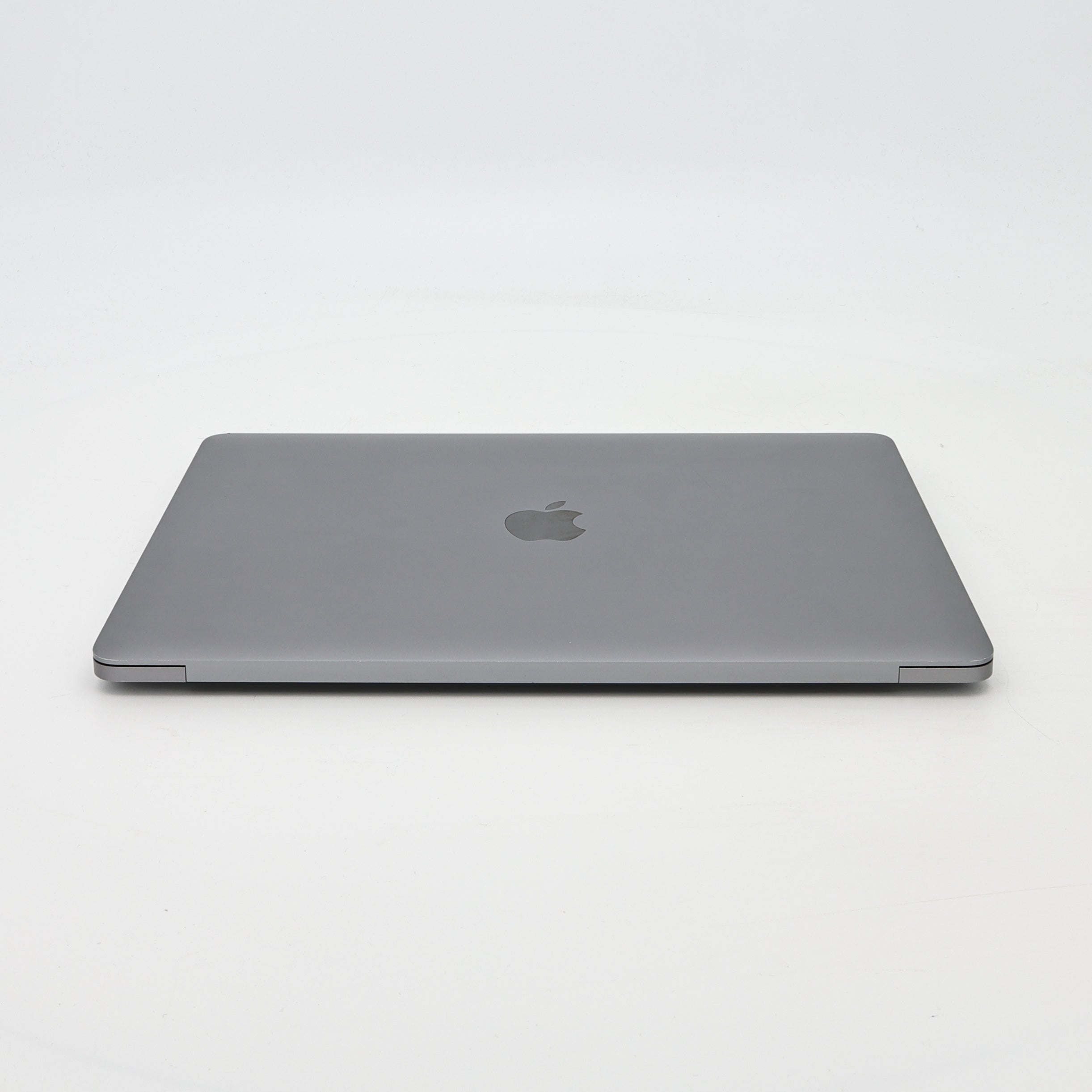 95新 Apple MacBook Pro 22年 13寸 M2（8+10核） 8G RAM 512G SSD 深空灰色