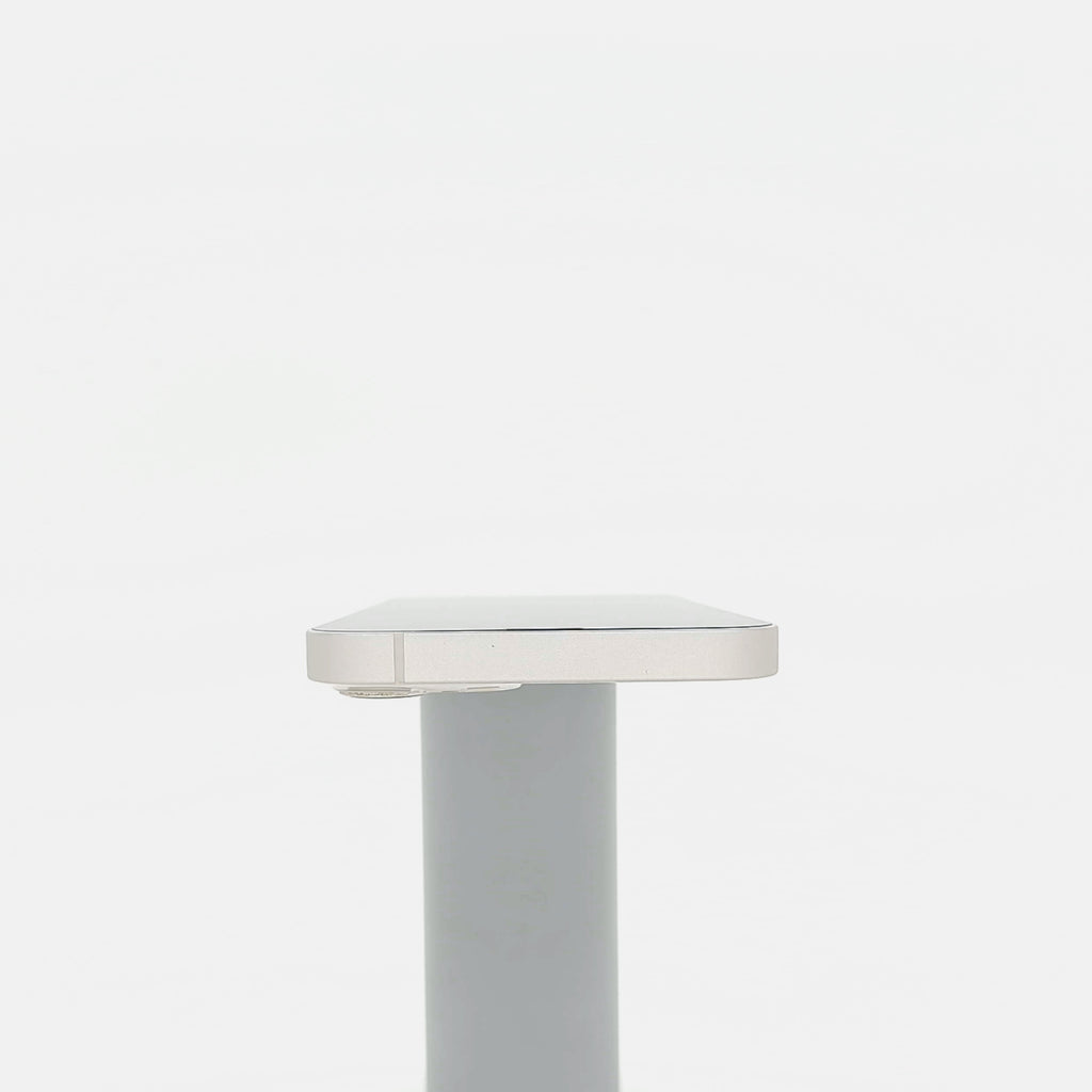 95新 Apple iPhone 13 128G 星光色 中國大陸版