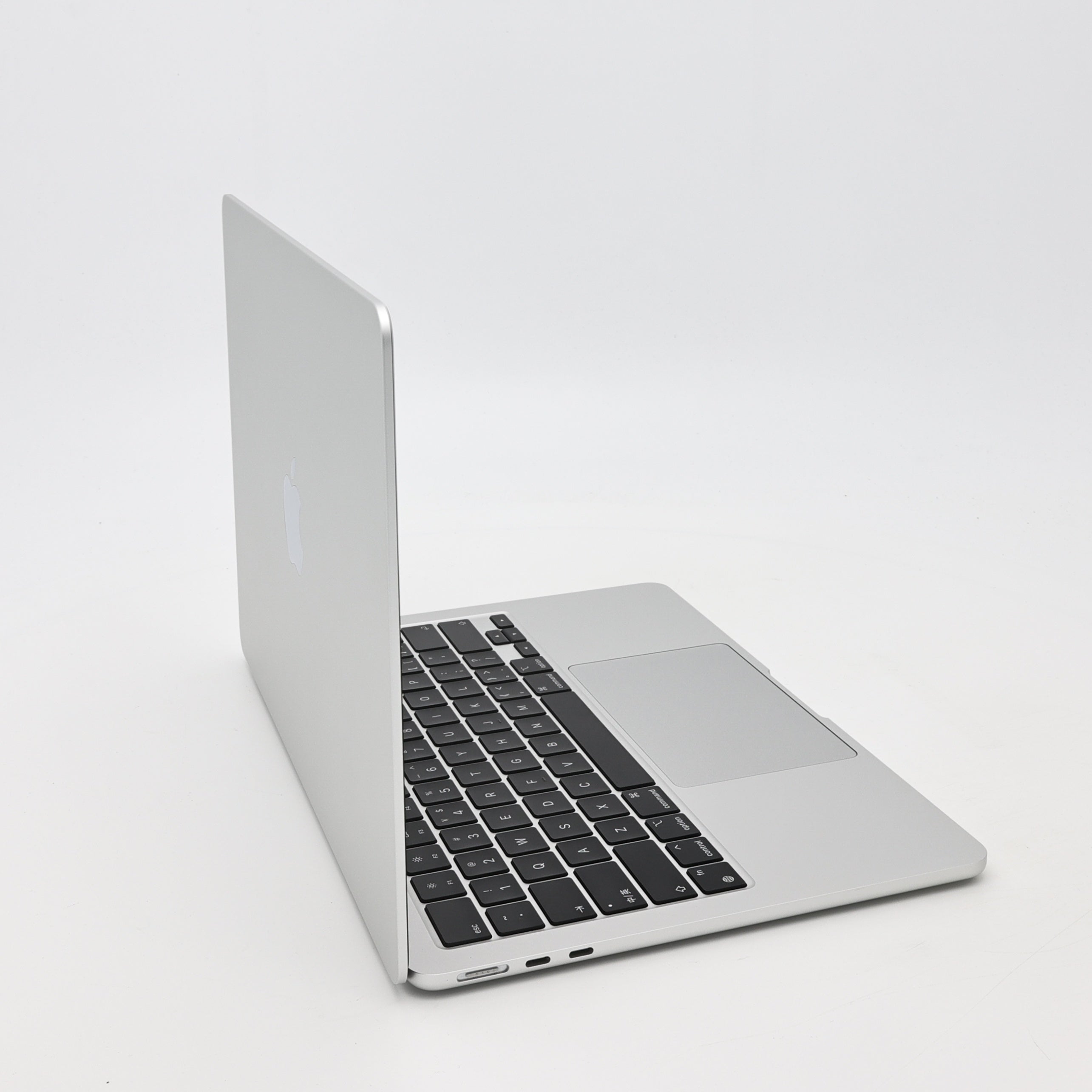 95新 Apple MacBook Air 24年 13寸 M3（8+8核） 8G RAM 256G SSD 銀色