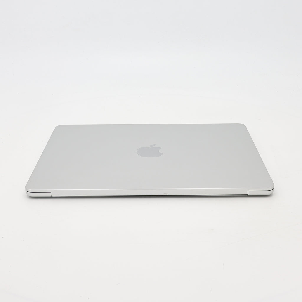 95新 Apple MacBook Air 24年 13寸 M3（8+8核） 8G RAM 256G SSD 銀色