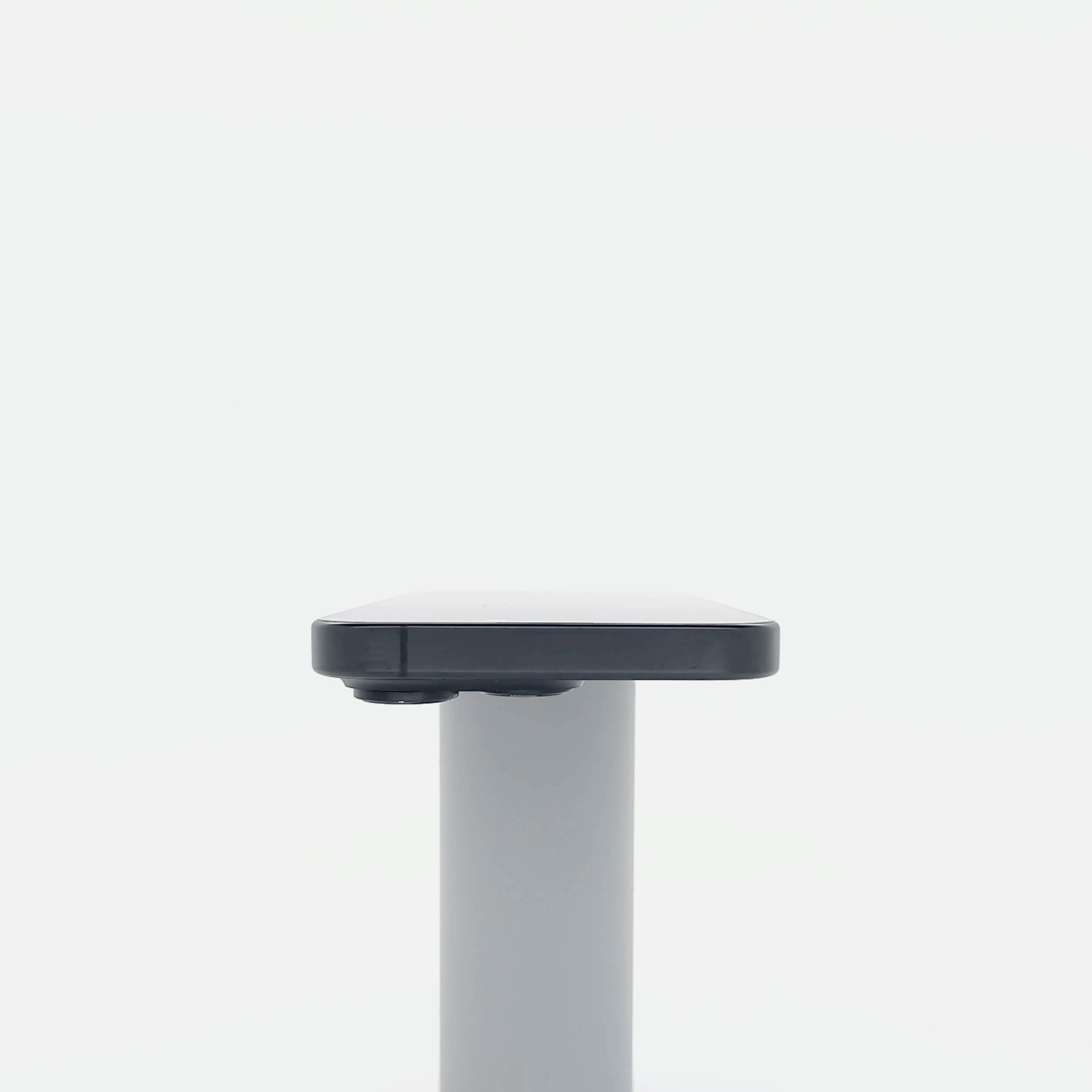 95新 Apple iPhone 16 Pro 128G 黑色鈦金屬 中國大陸版