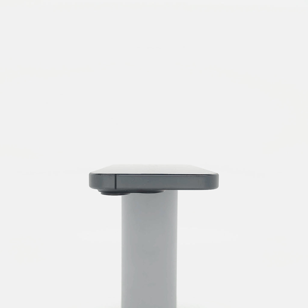 95新 Apple iPhone 15 Pro 128G 黑色鈦金屬 中國大陸版
