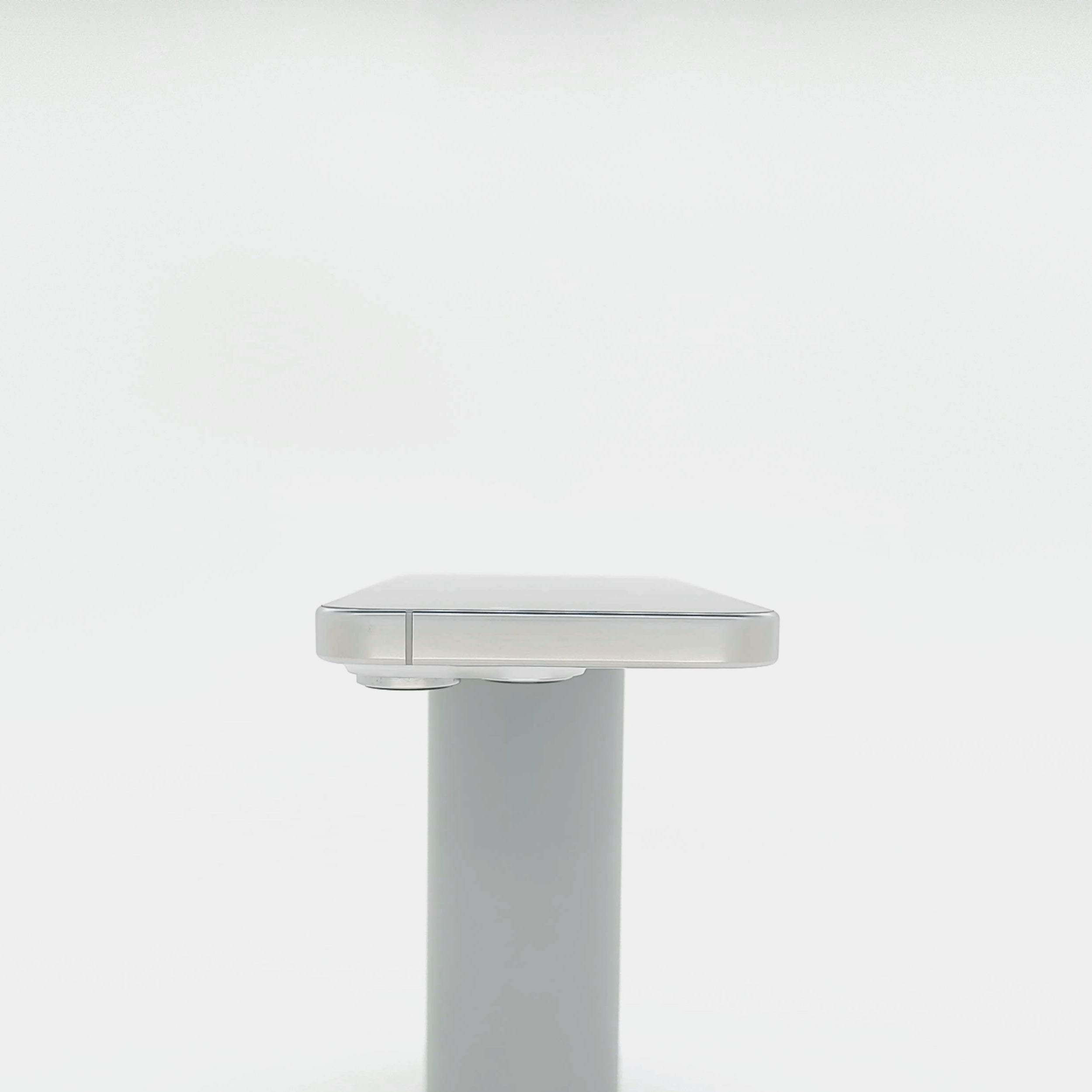 99新 Apple iPhone 16 Pro 128G 白色鈦金屬 中國大陸版