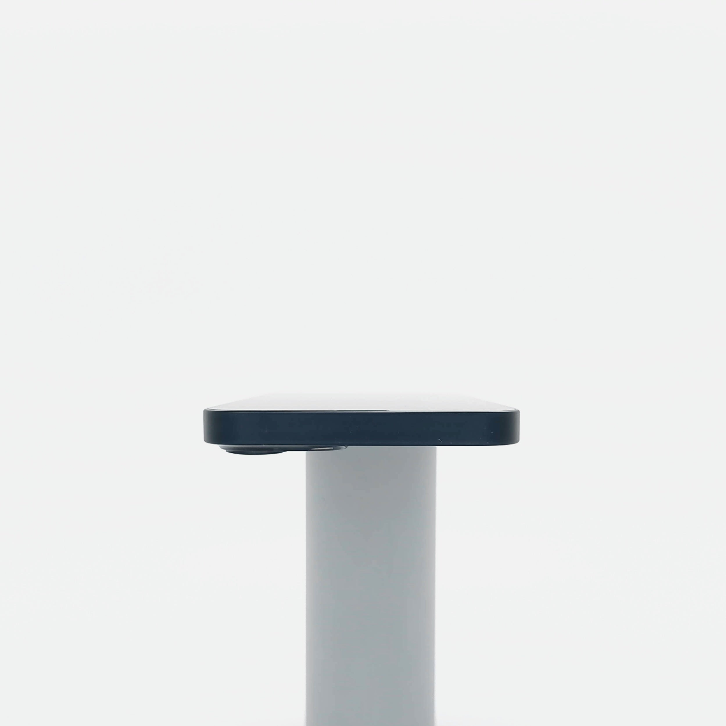 95新 Apple iPhone 13 256G 午夜色 中國大陸版