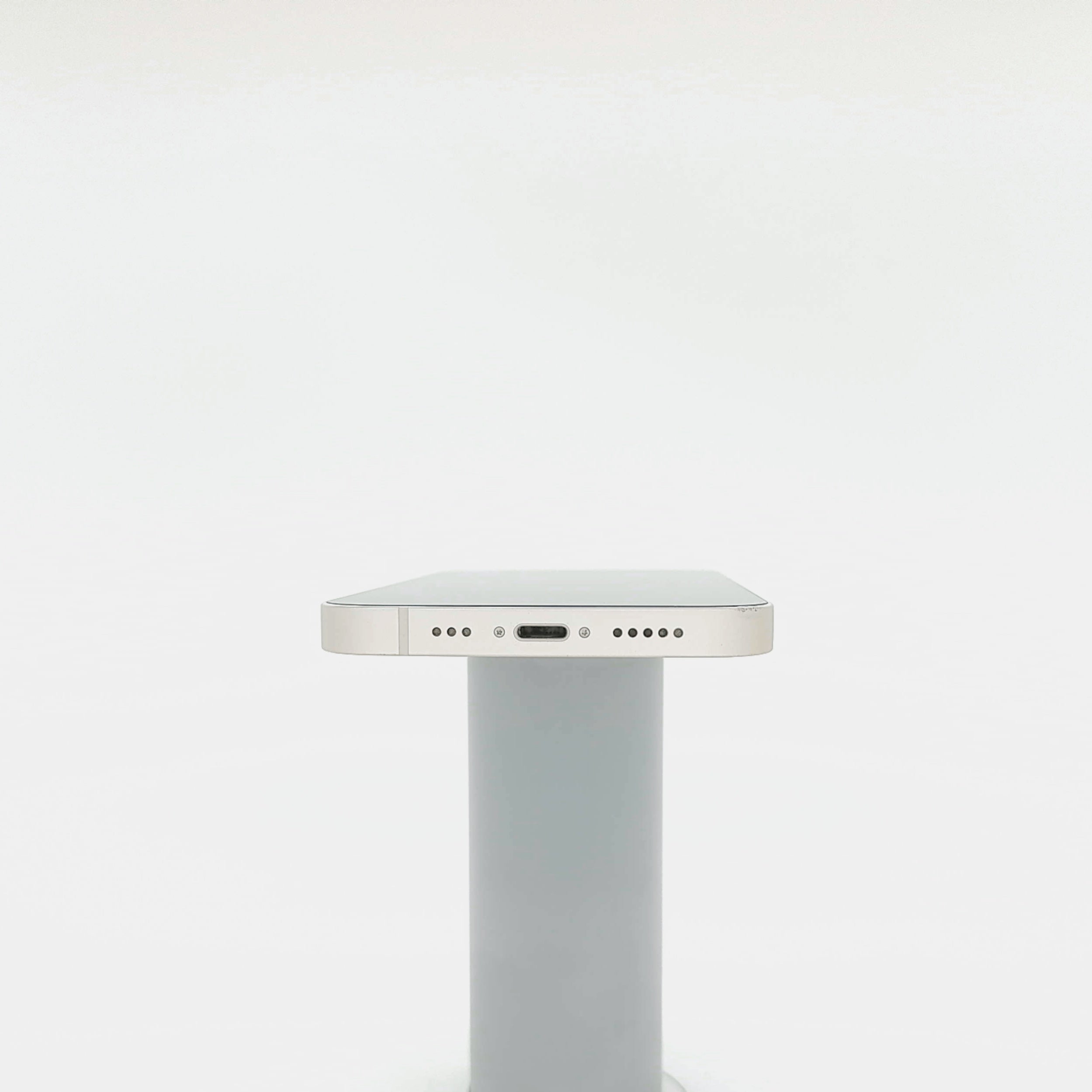 95新 Apple iPhone 13 128G 星光色 中國大陸版
