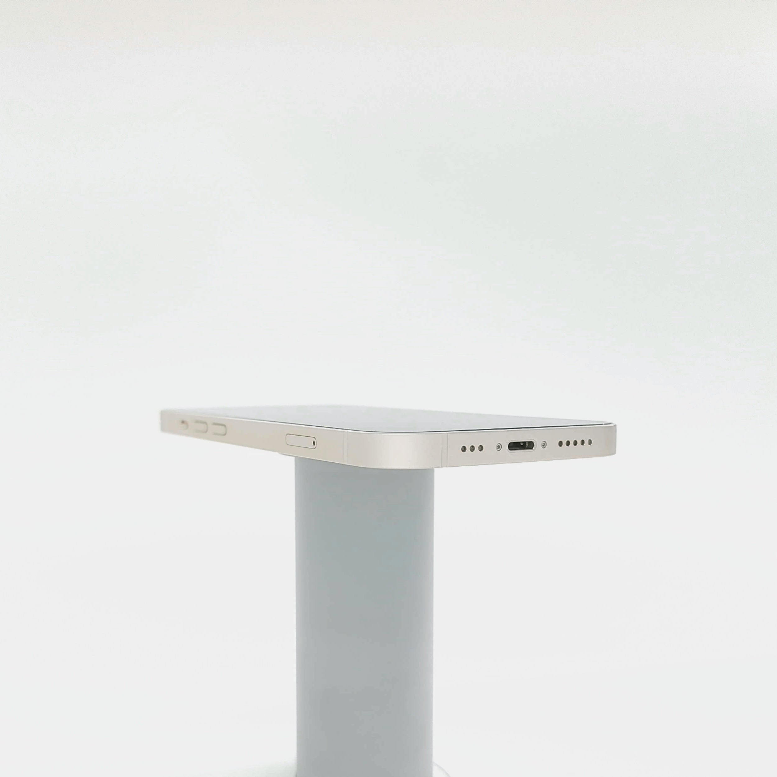 95新 Apple iPhone 13 128G 星光色 中國大陸版