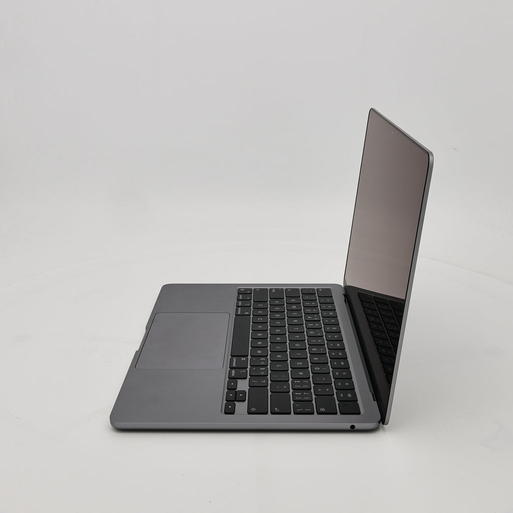 99新 Apple MacBook Air 22年 13寸 M2（8+8核） 8G RAM 256G SSD 深空灰色