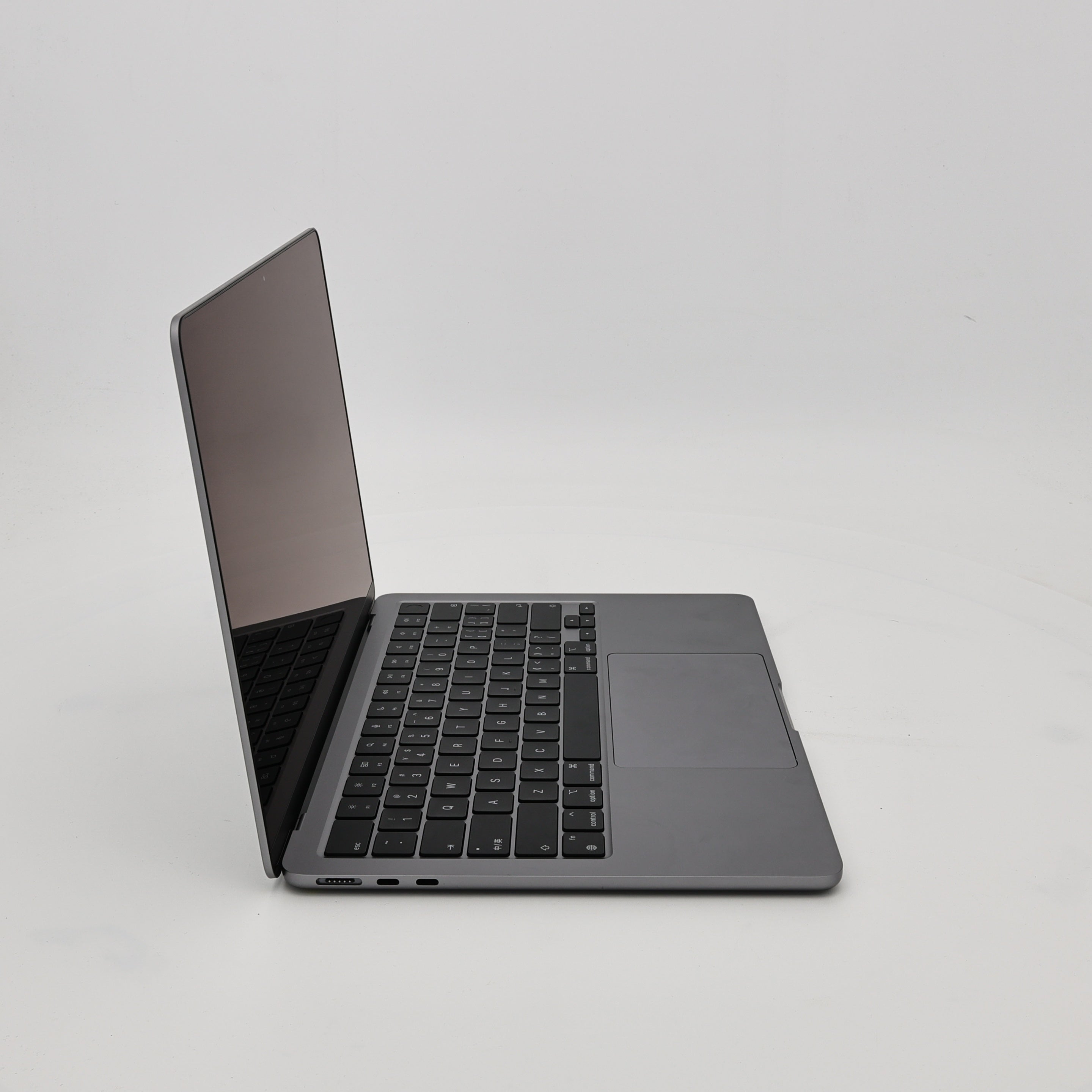 99新 Apple MacBook Air 22年 13寸 M2（8+8核） 8G RAM 256G SSD 深空灰色