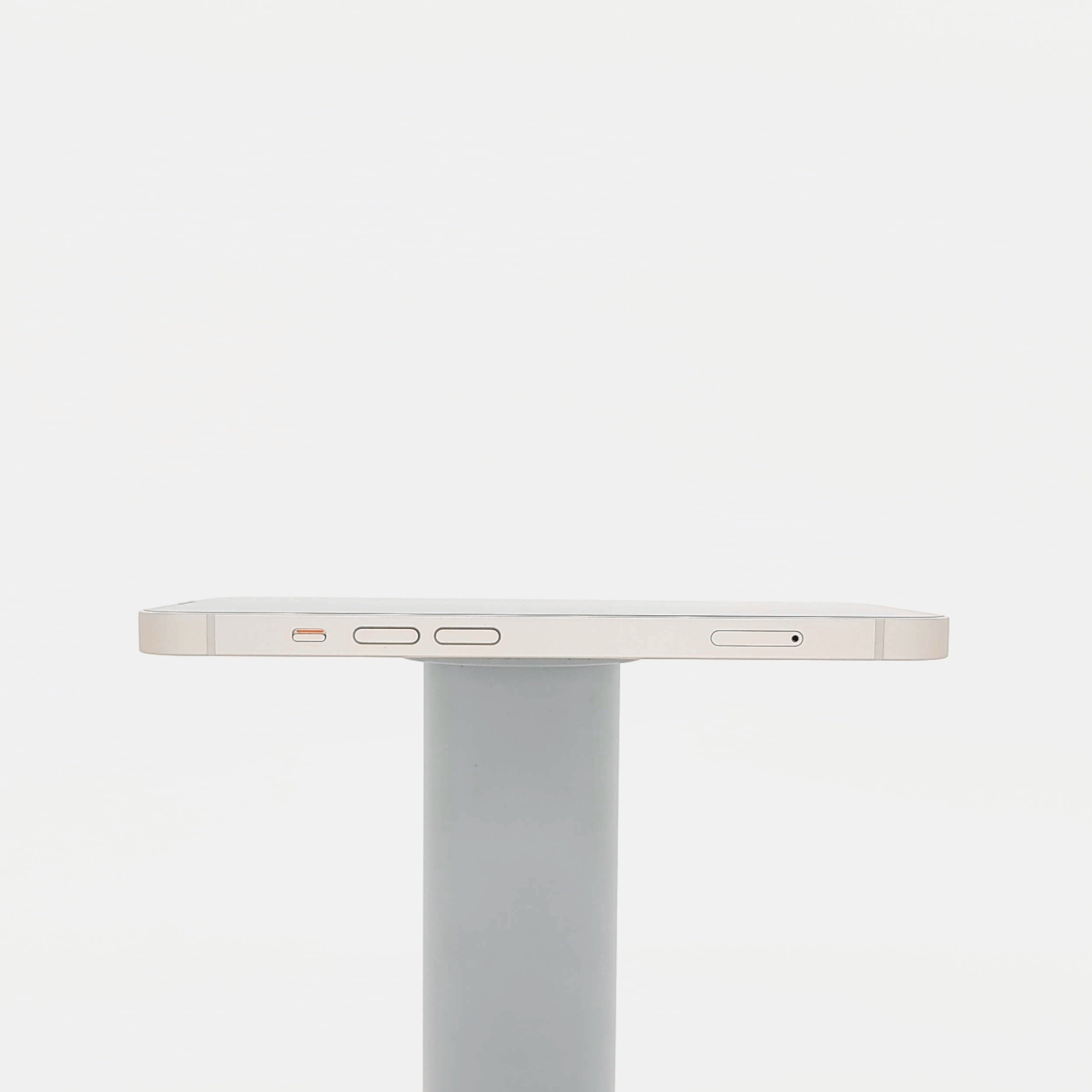 95新 Apple iPhone 13 128G 星光色 中國大陸版