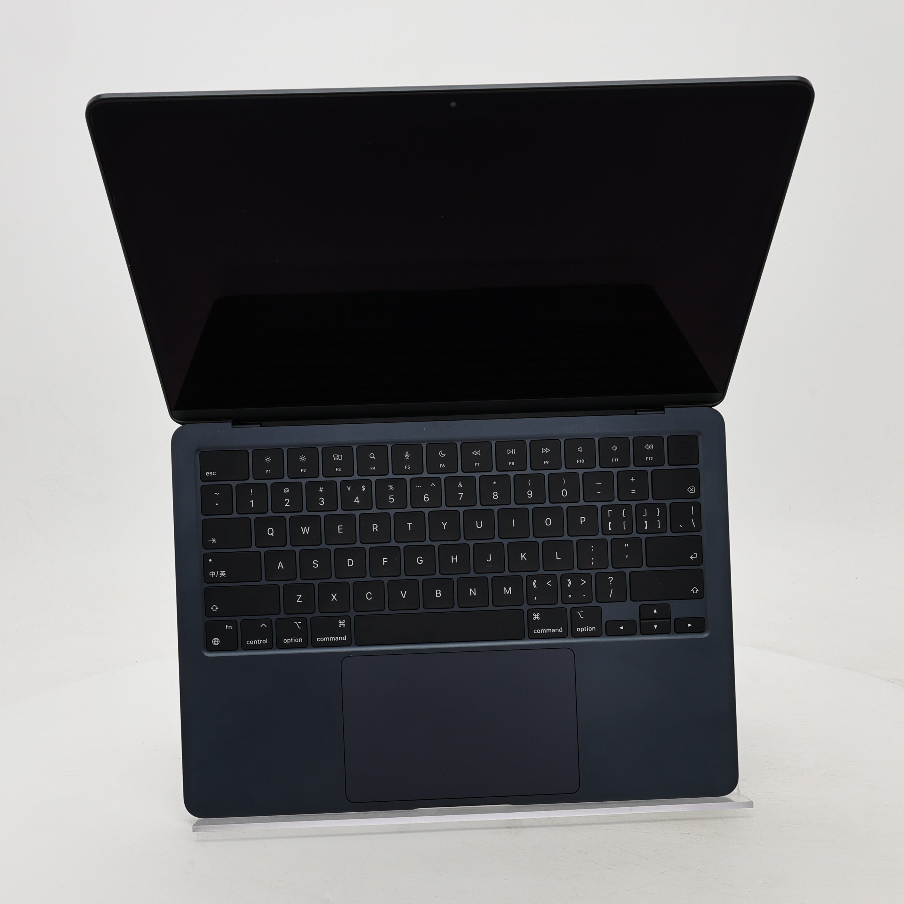 95新 Apple MacBook Air 22年 13寸 M2（8+8核） 8G RAM 256G SSD 午夜色
