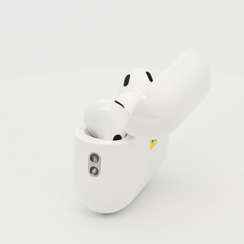 99新 Apple AirPods Pro 2 白色