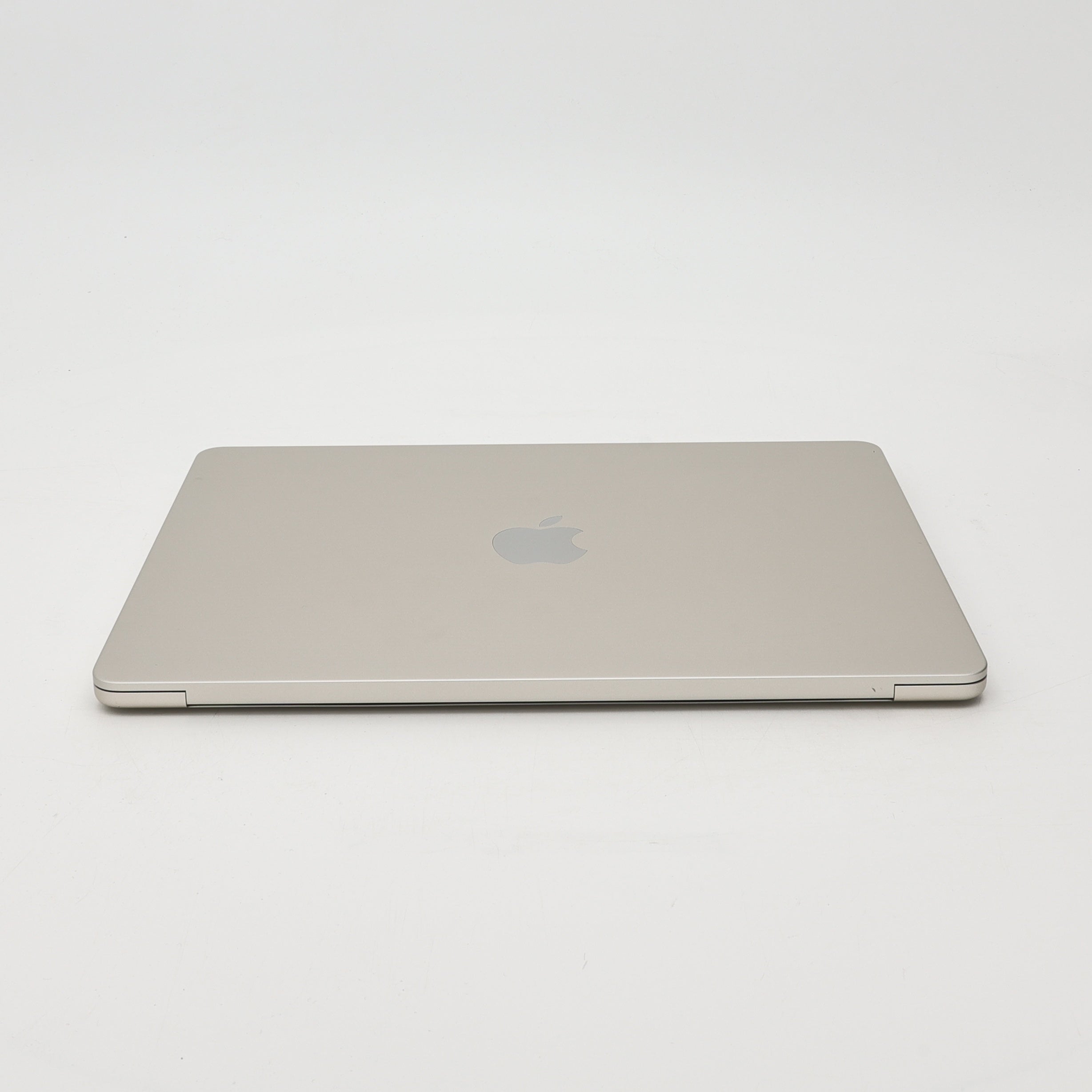 95新 Apple MacBook Air 24年 13寸 M3（8+8核） 8G RAM 256G SSD 星光色