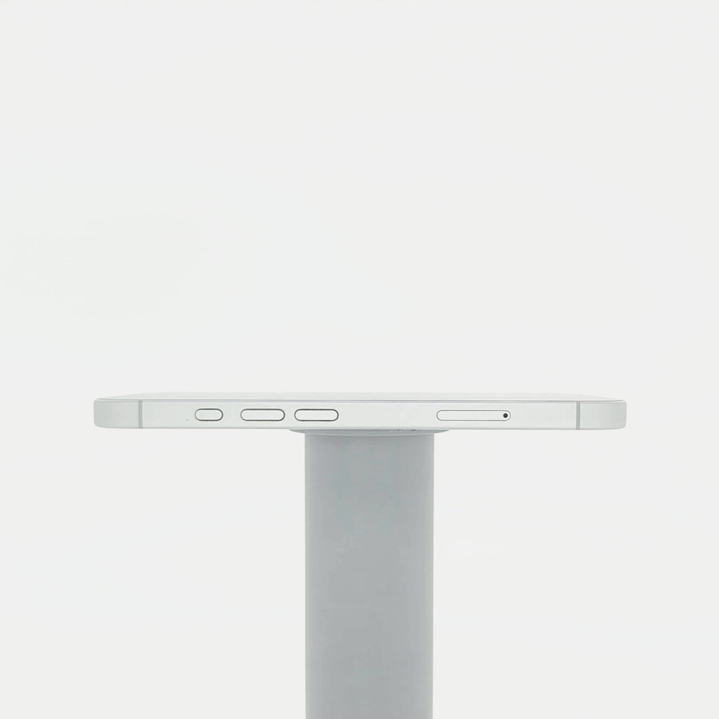 95新 Apple iPhone 16 128G 白色 中國大陸版