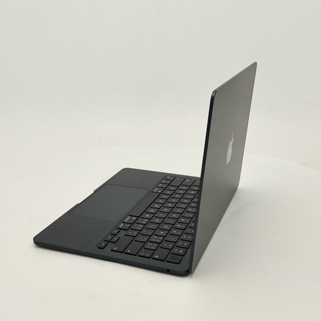 99新 Apple MacBook Air 22年 13寸 M2（8+8核） 8G RAM 256G SSD 午夜色