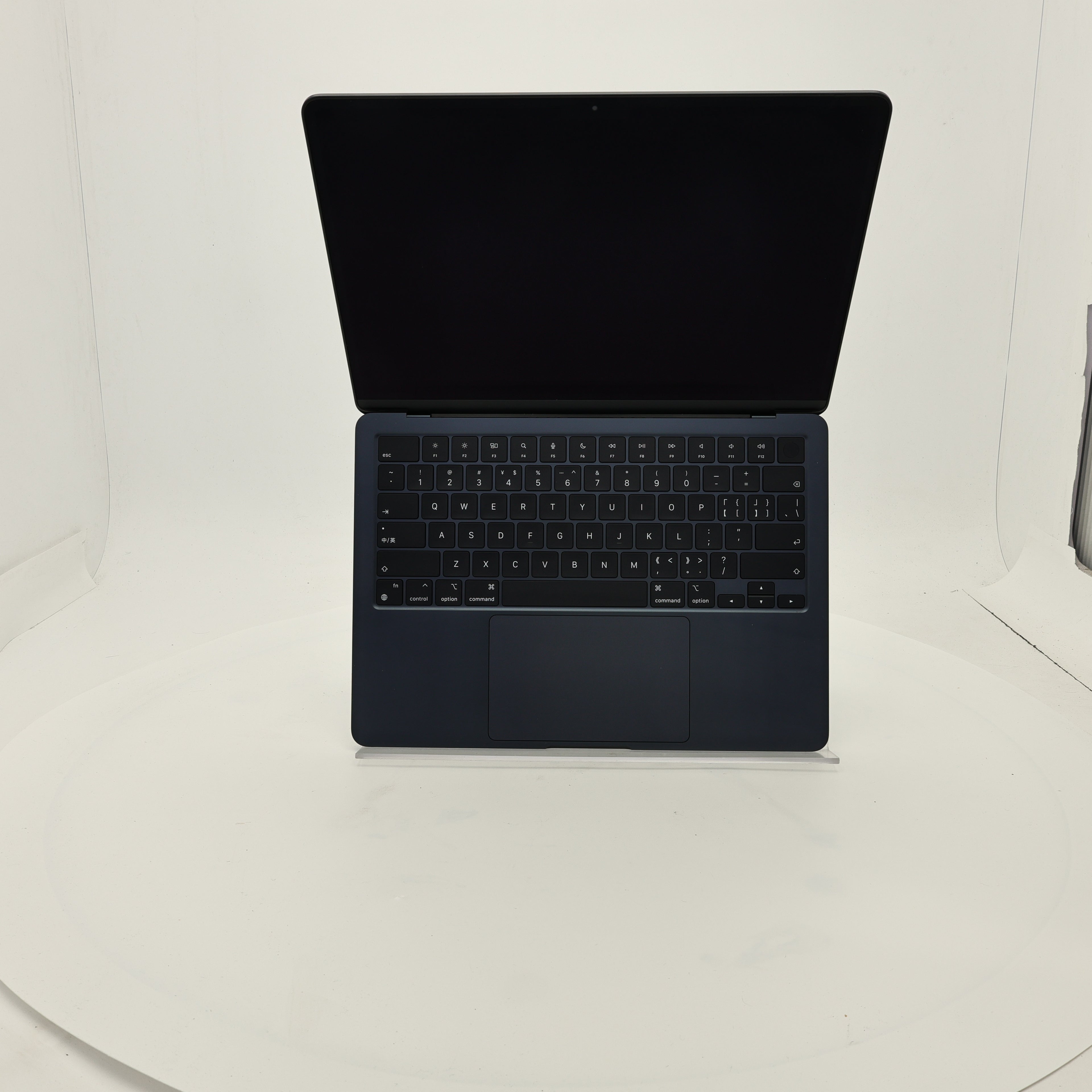 99新 Apple MacBook Air 22年 13寸 M2（8+8核） 8G RAM 256G SSD 午夜色