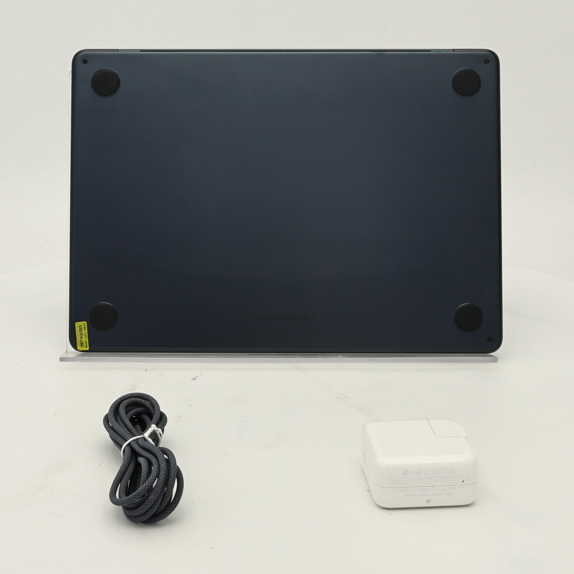 99新 Apple MacBook Air 22年 13寸 M2（8+8核） 8G RAM 256G SSD 午夜色