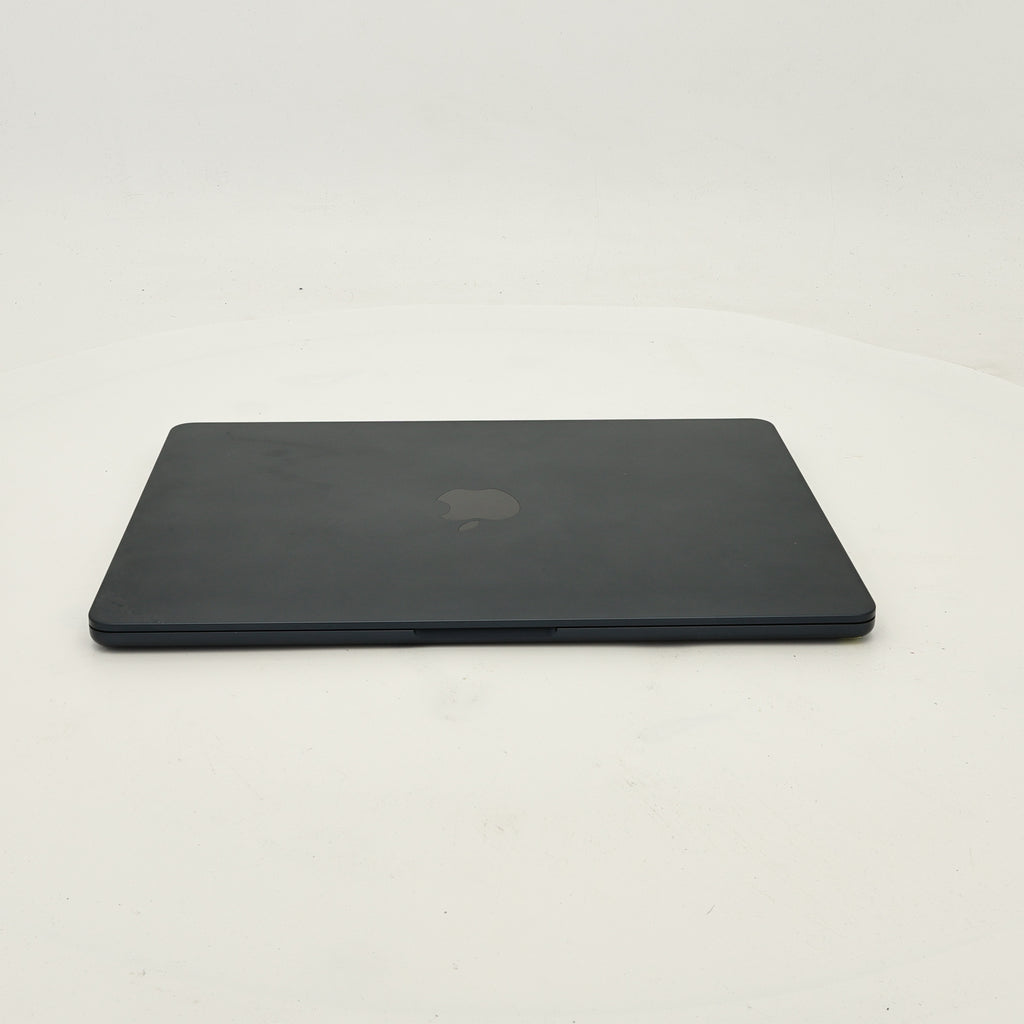 99新 Apple MacBook Air 22年 13寸 M2（8+8核） 8G RAM 256G SSD 午夜色