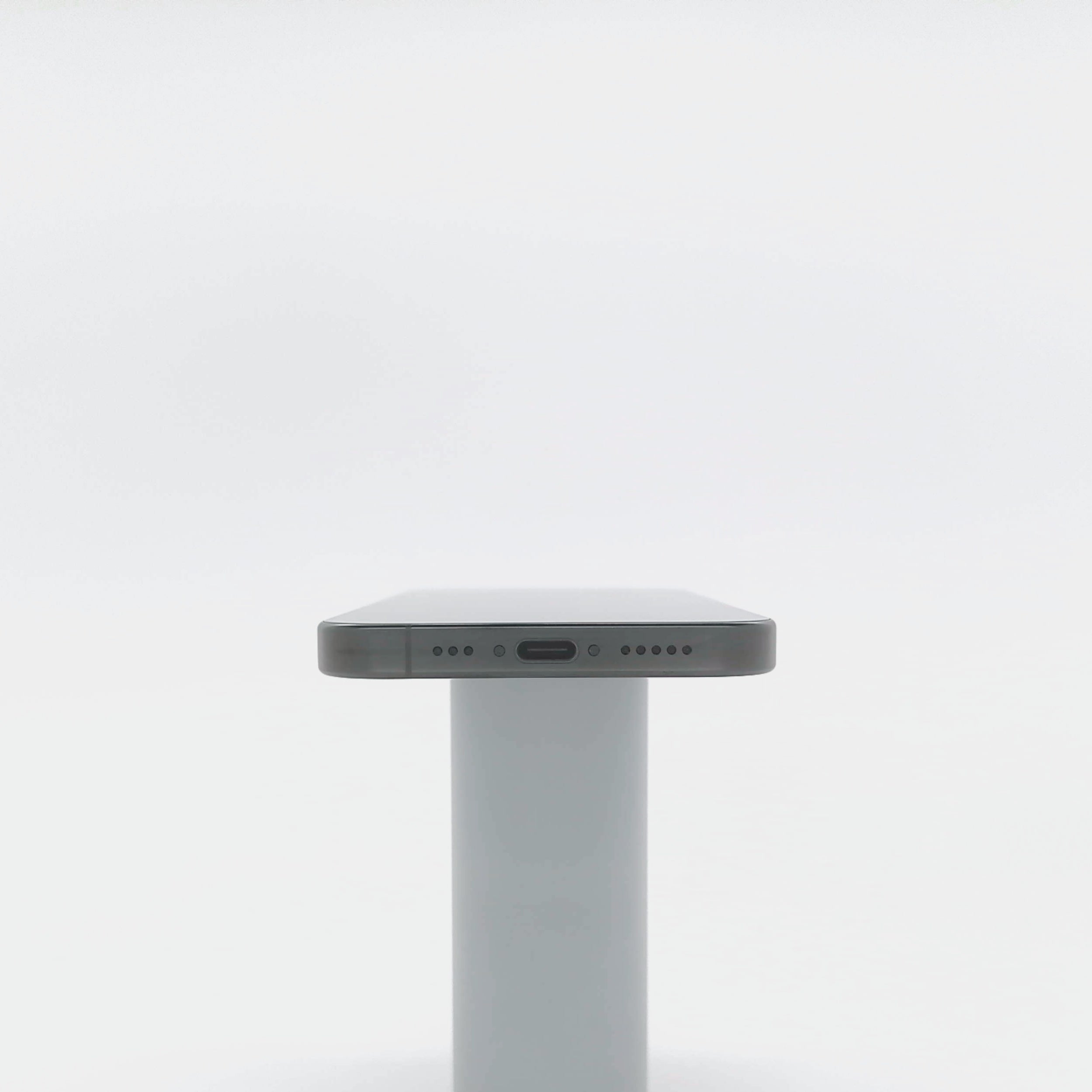 95新 Apple iPhone 16 Pro 128G 黑色鈦金屬 中國大陸版