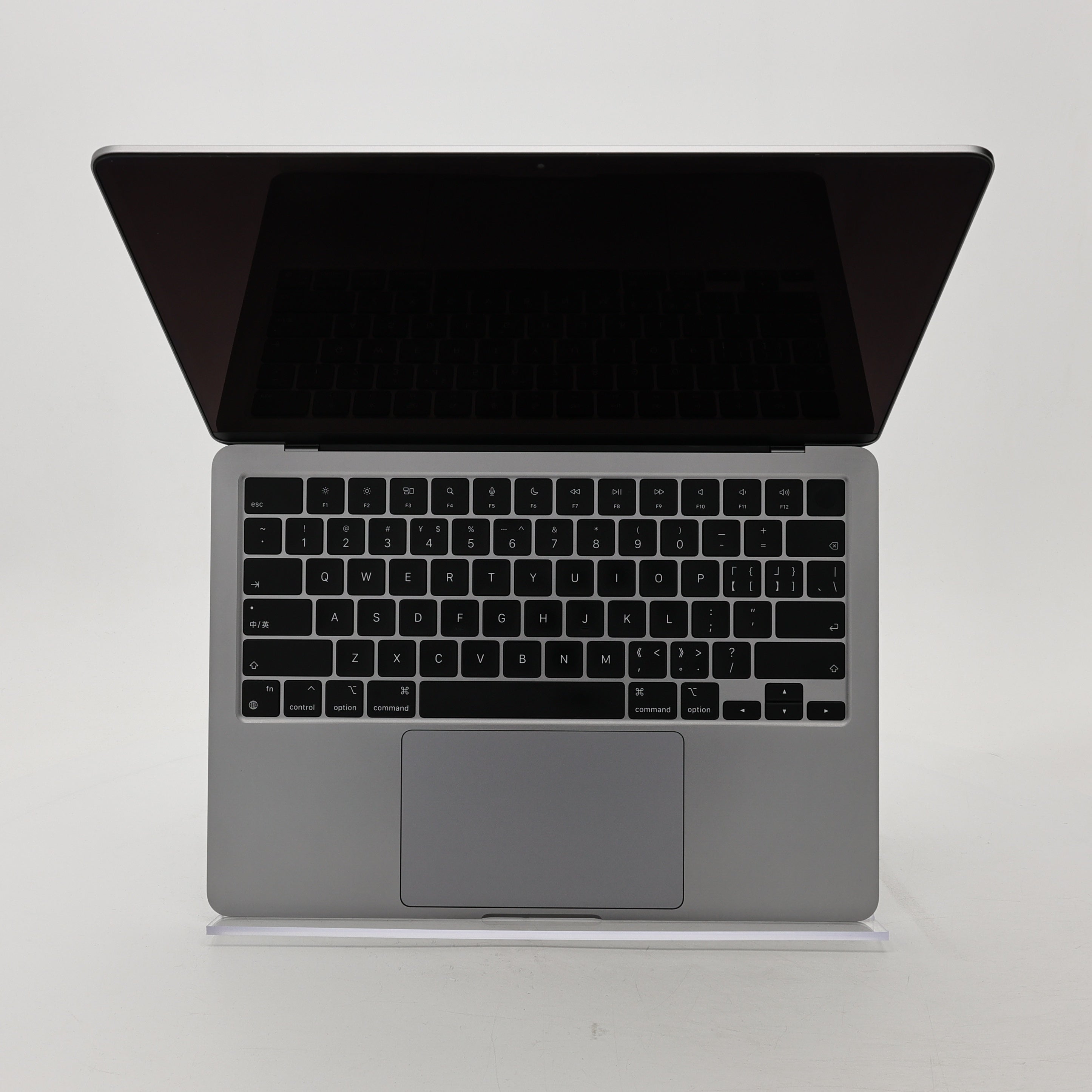 95新 Apple MacBook Air 22年 13寸 M2（8+8核） 8G RAM 256G SSD 深空灰色