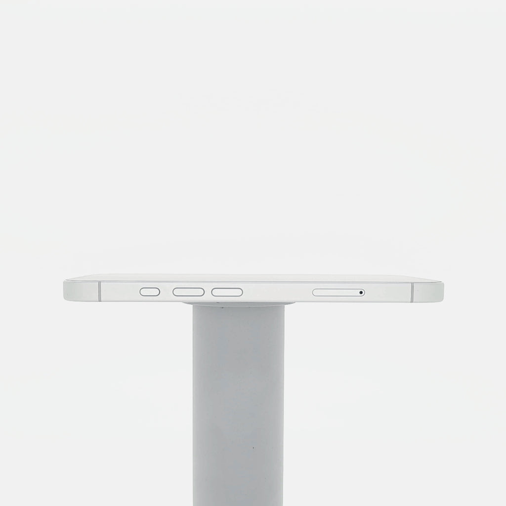 95新 Apple iPhone 16 128G 白色 中國大陸版