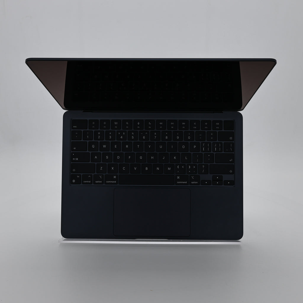95新 Apple MacBook Air 24年 13寸 M3（8+8核） 8G RAM 256G SSD 午夜色