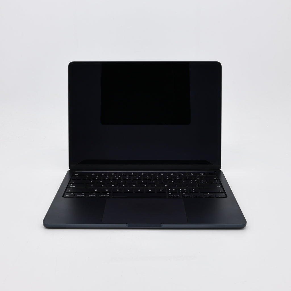 99新 Apple MacBook Air 24年 13寸 M3（8+8核） 8G RAM 256G SSD 午夜色