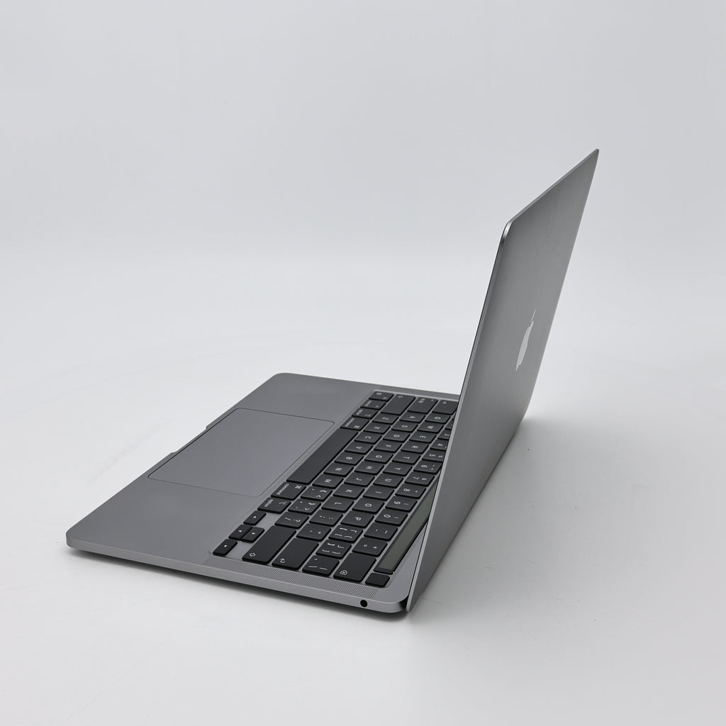 95新 Apple MacBook Pro 22年 13寸 M2（8+10核） 8G RAM 512G SSD 深空灰色
