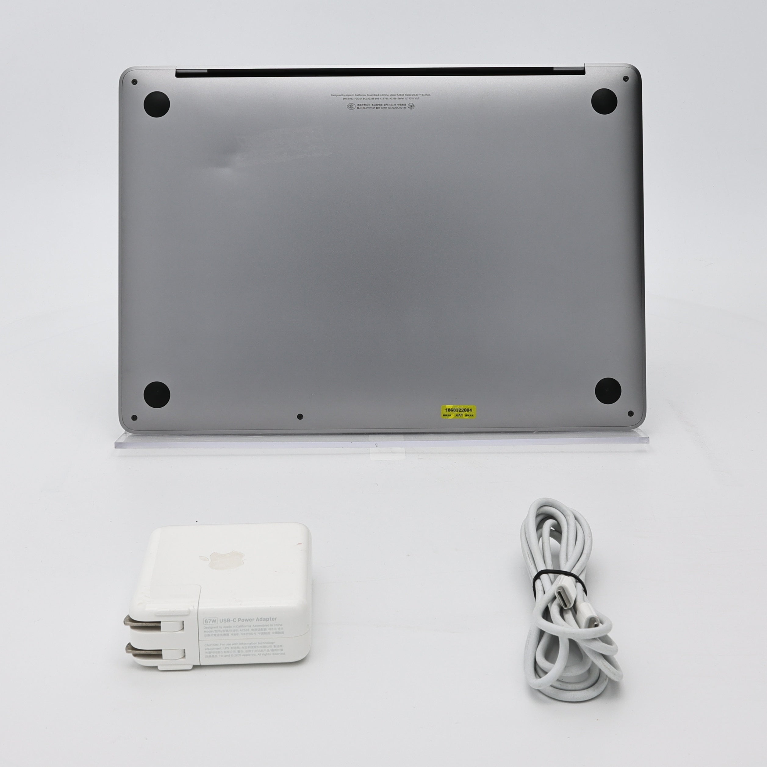 95新 Apple MacBook Pro 22年 13寸 M2（8+10核） 8G RAM 512G SSD 深空灰色
