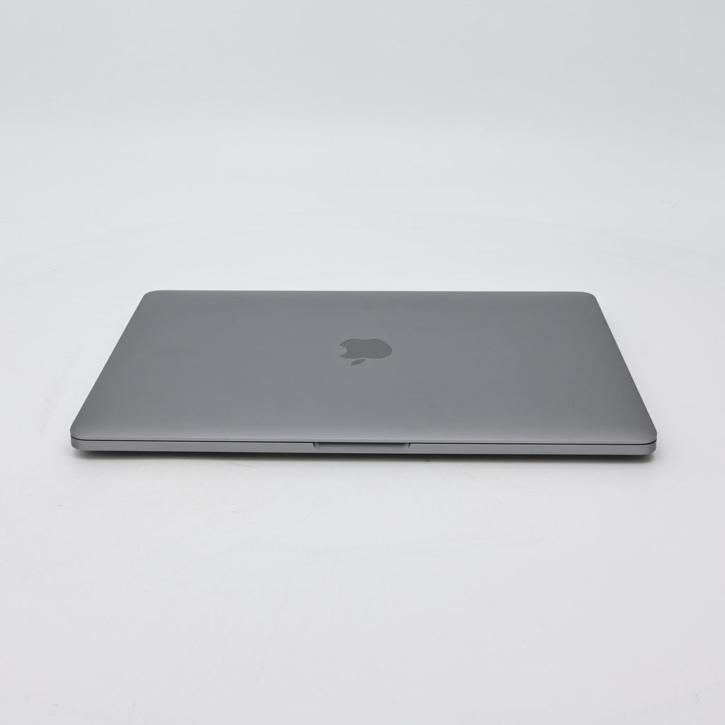 95新 Apple MacBook Pro 22年 13寸 M2（8+10核） 8G RAM 512G SSD 深空灰色