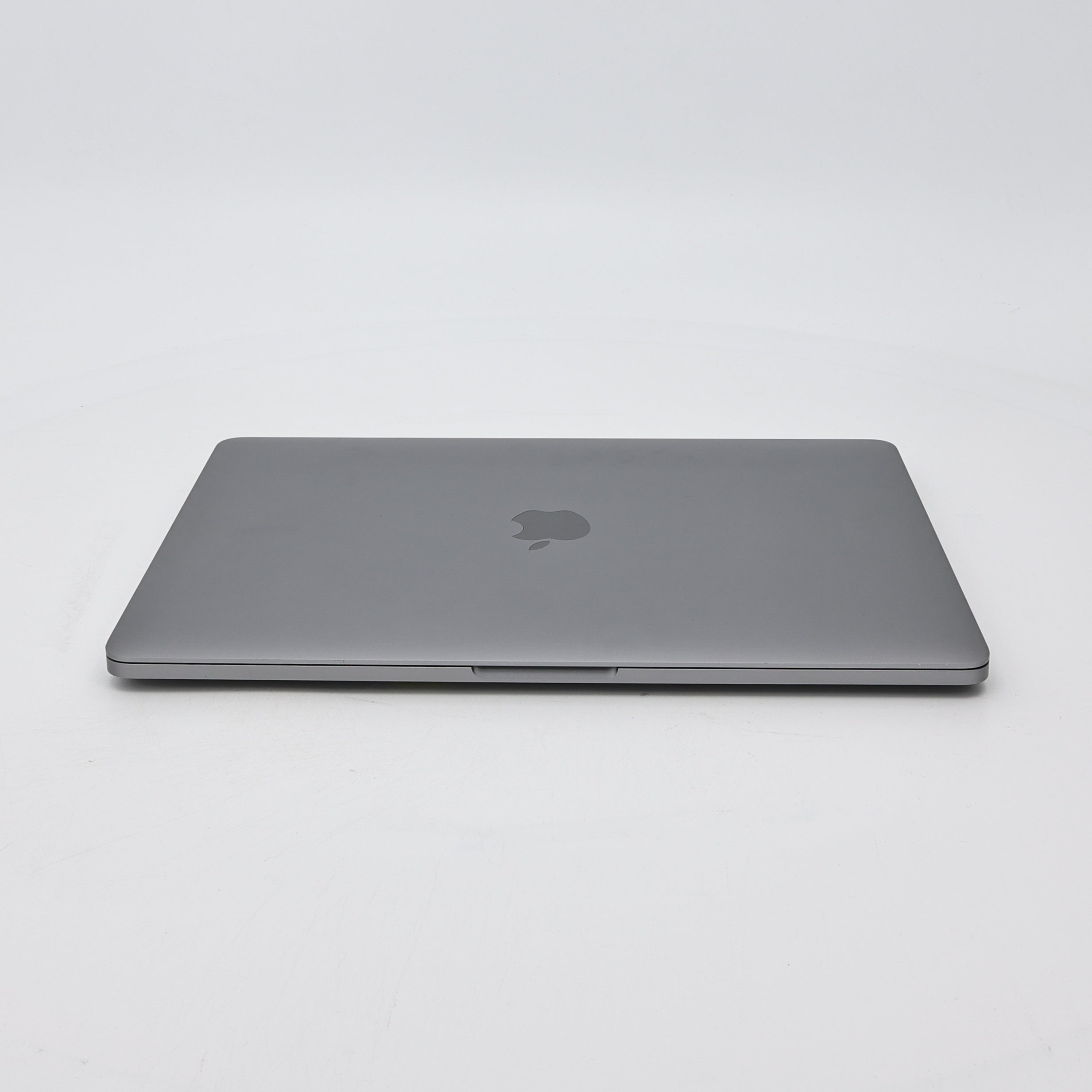 95新 Apple MacBook Pro 22年 13寸 M2（8+10核） 8G RAM 512G SSD 深空灰色