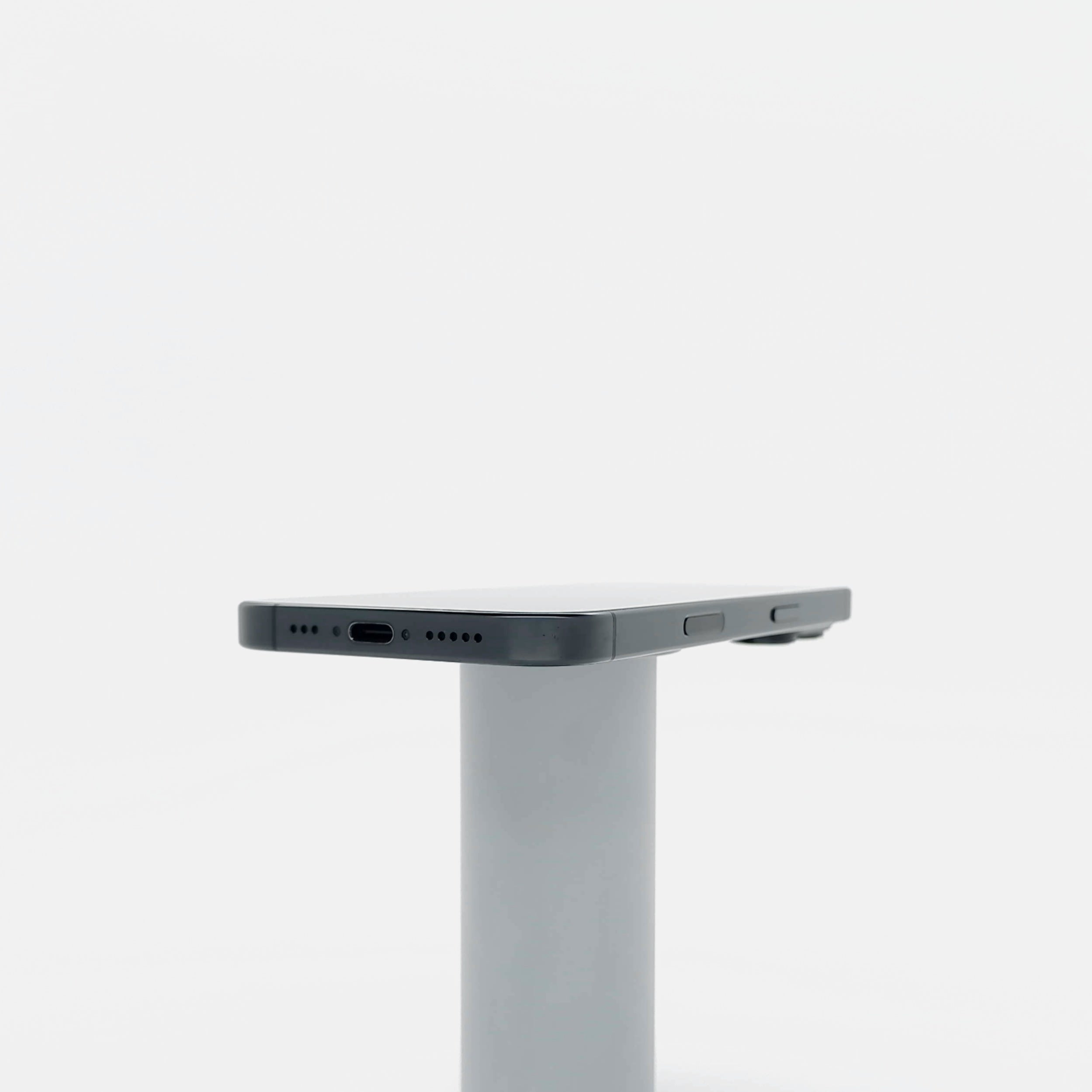 95新 Apple iPhone 16 Pro 128G 黑色鈦金屬 中國大陸版