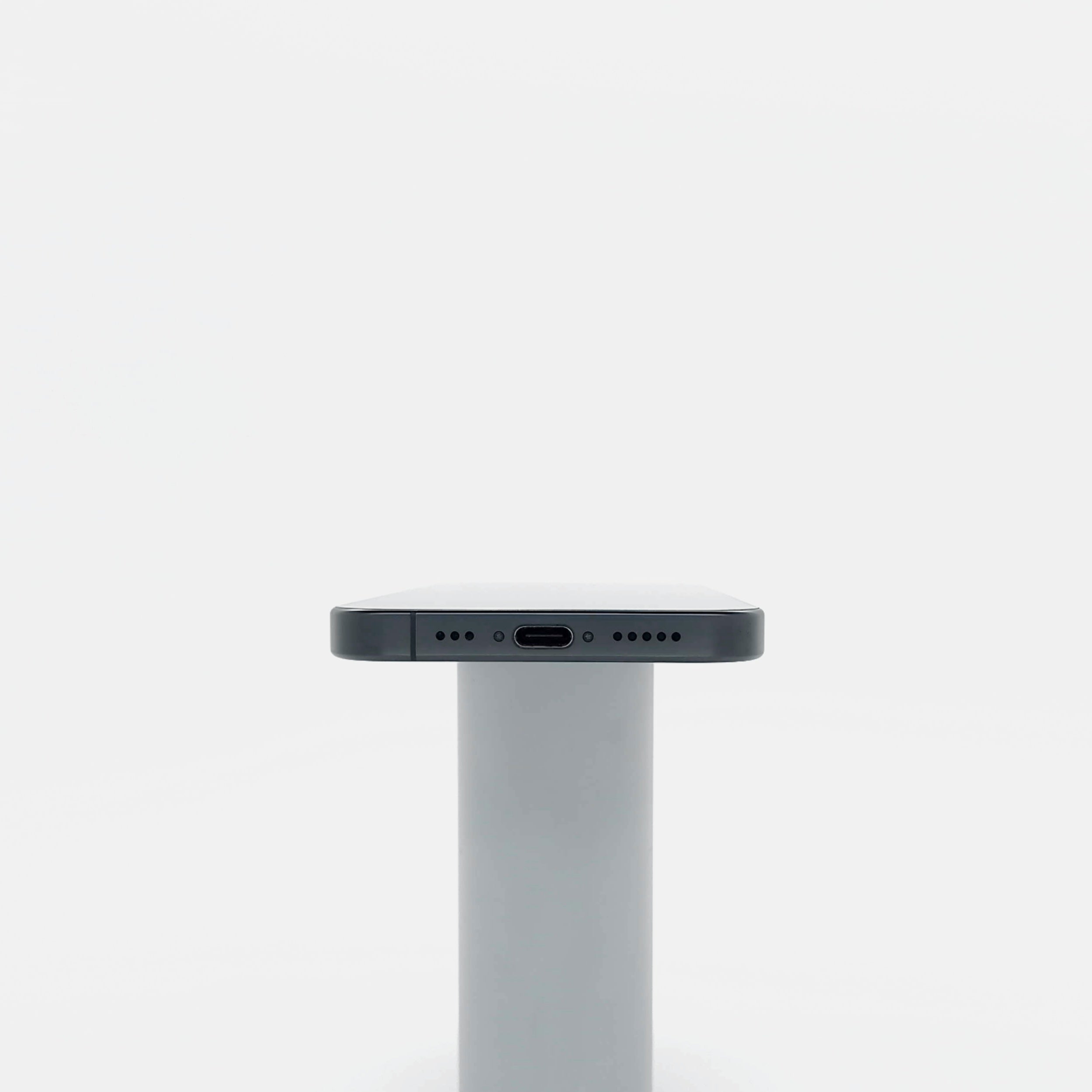 95新 Apple iPhone 16 Pro 128G 黑色鈦金屬 中國大陸版