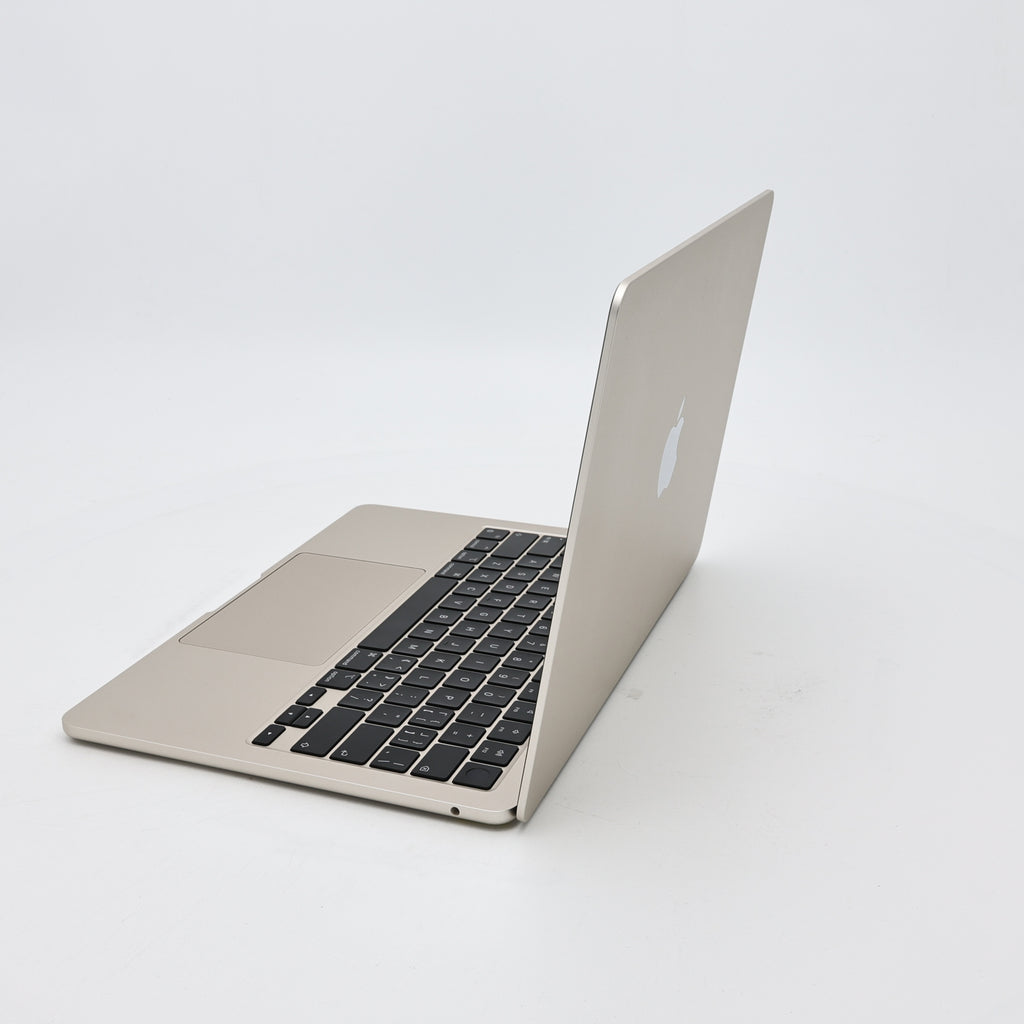 99新 Apple MacBook Air 22年 13寸 M2（8+8核） 8G RAM 256G SSD 星光色